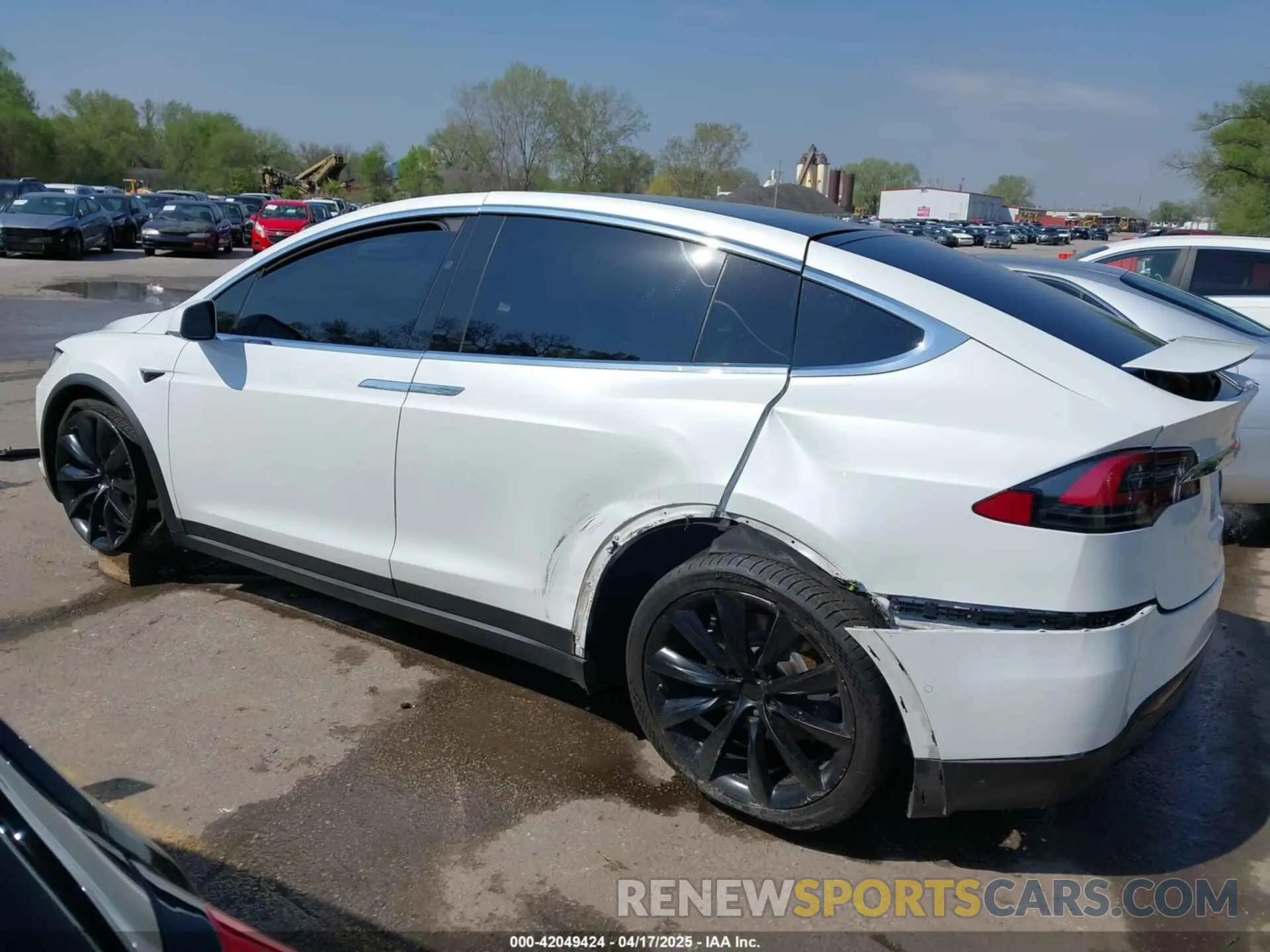 14 Фотография поврежденного автомобиля 5YJXCBE27KF150381 TESLA MODEL X 2019