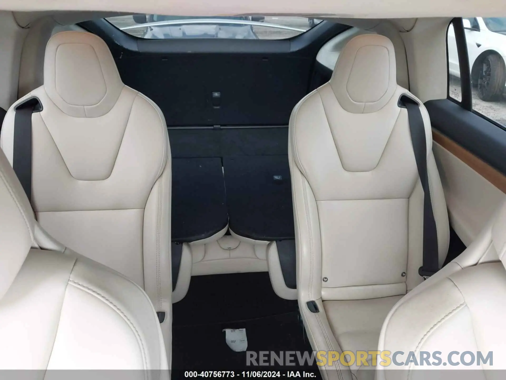 8 Photograph of a damaged car 5YJXCBE28KF152415 TESLA MODEL X 2019