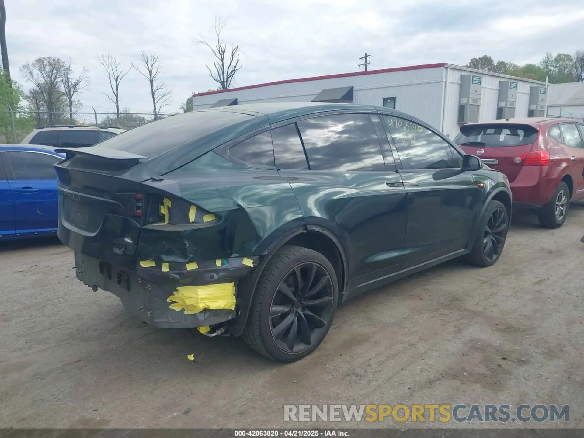 4 Photograph of a damaged car 5YJXCBE28KF192171 TESLA MODEL X 2019