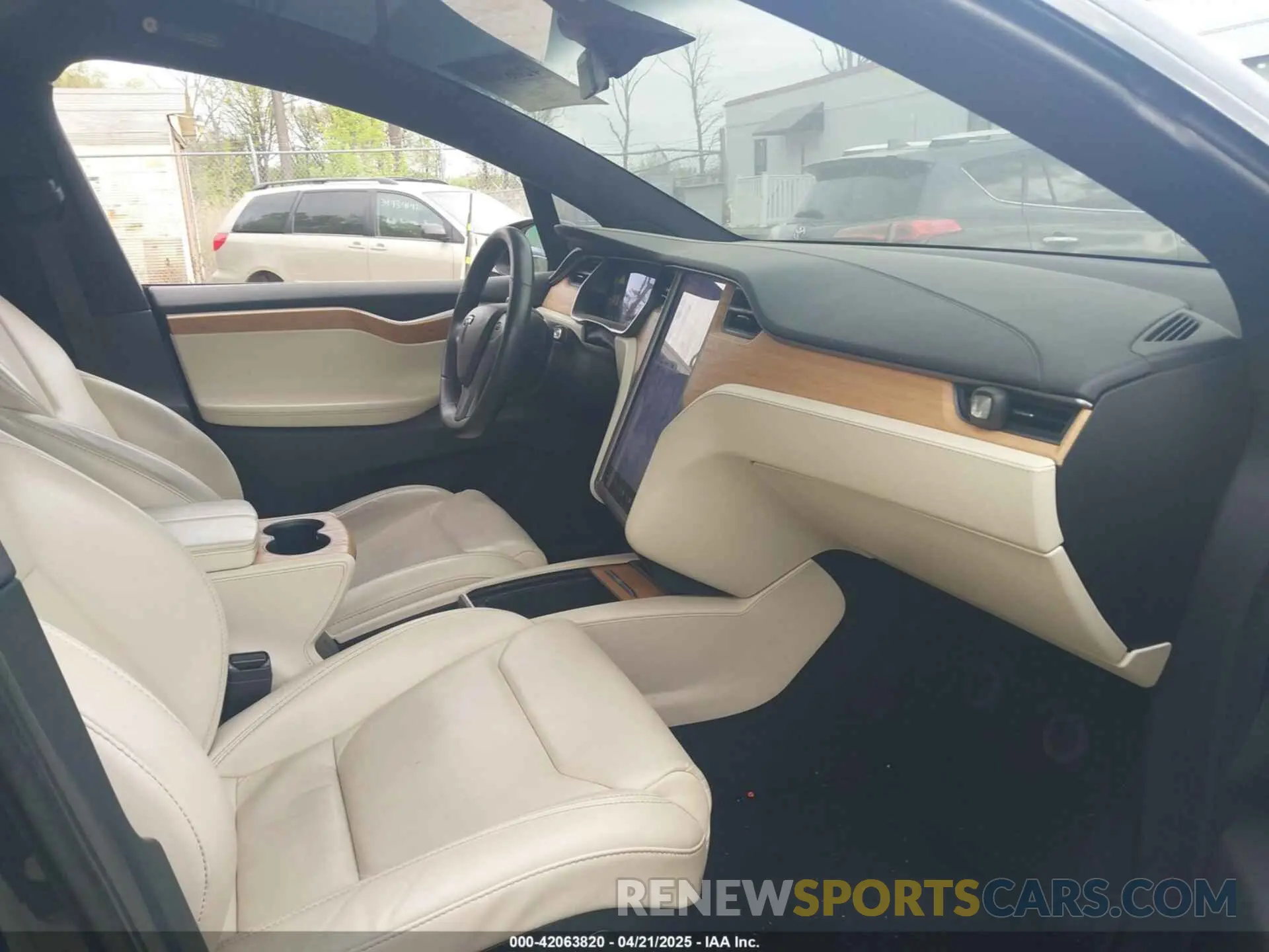 5 Photograph of a damaged car 5YJXCBE28KF192171 TESLA MODEL X 2019