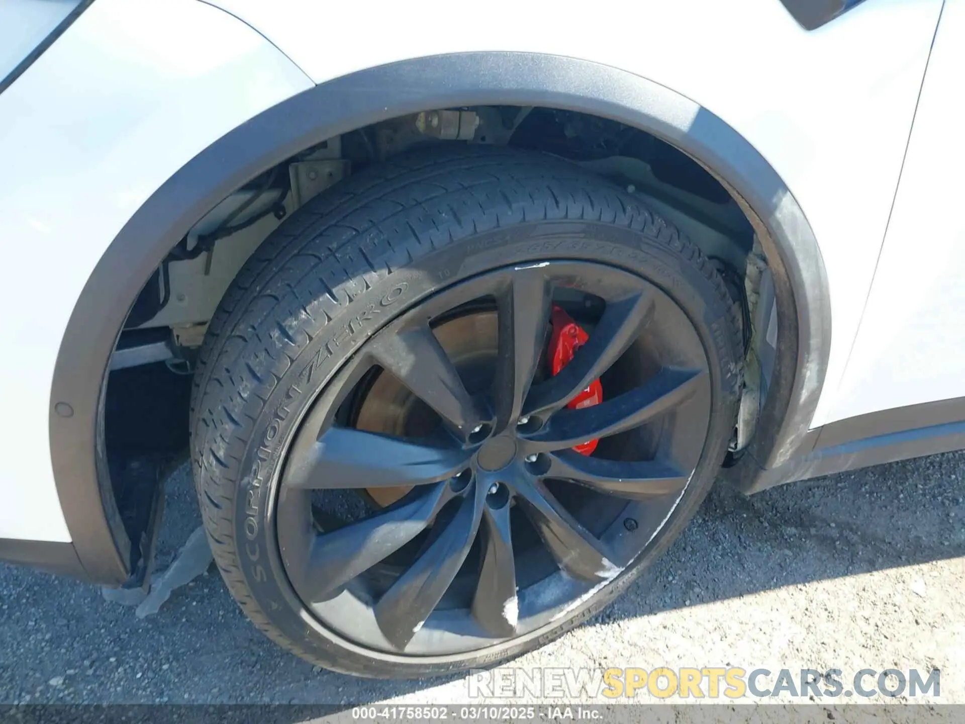 11 Photograph of a damaged car 5YJXCBE45KF157640 TESLA MODEL X 2019