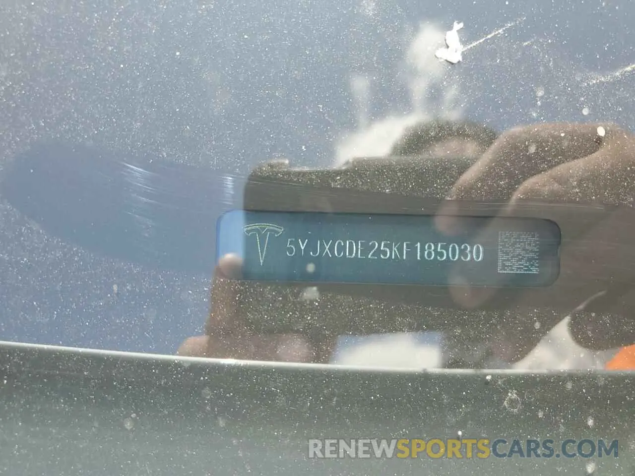 15 Photograph of a damaged car 5YJXCDE25KF185030 TESLA MODEL X 2019