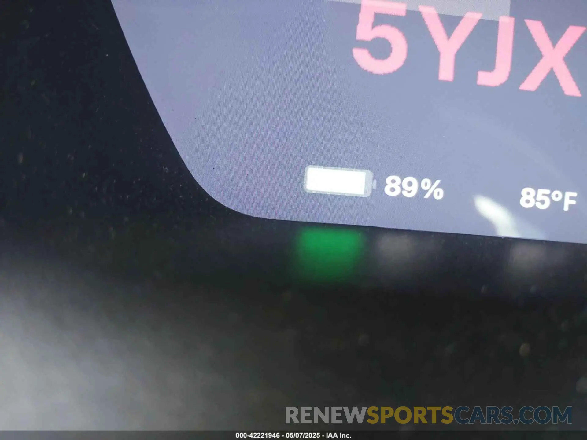 17 Photograph of a damaged car 5YJXCDE26KF154322 TESLA MODEL X 2019