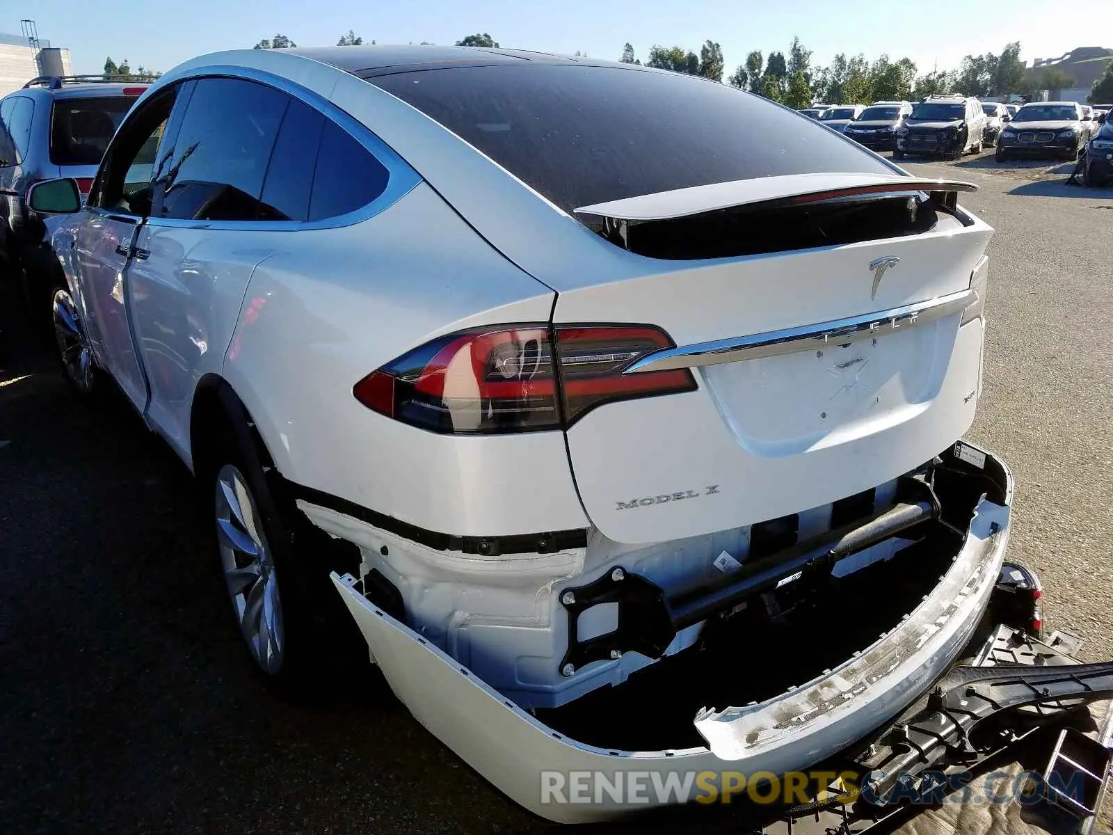 3 Фотография поврежденного автомобиля 5YJXCDE27KF149548 TESLA MODEL X 2019