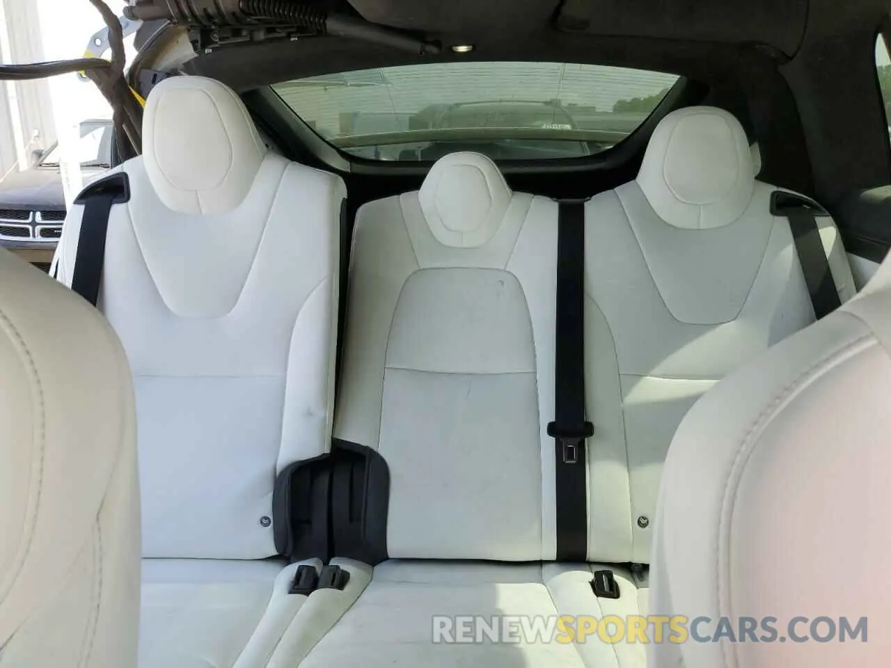 10 Photograph of a damaged car 5YJXCDE40KF189634 TESLA MODEL X 2019