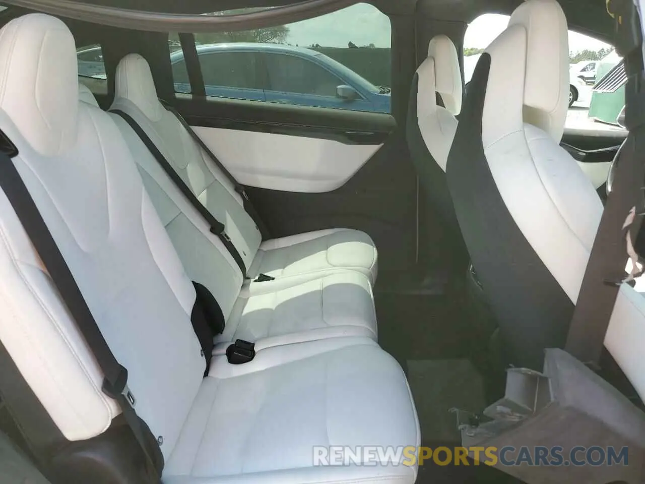 11 Photograph of a damaged car 5YJXCDE40KF189634 TESLA MODEL X 2019