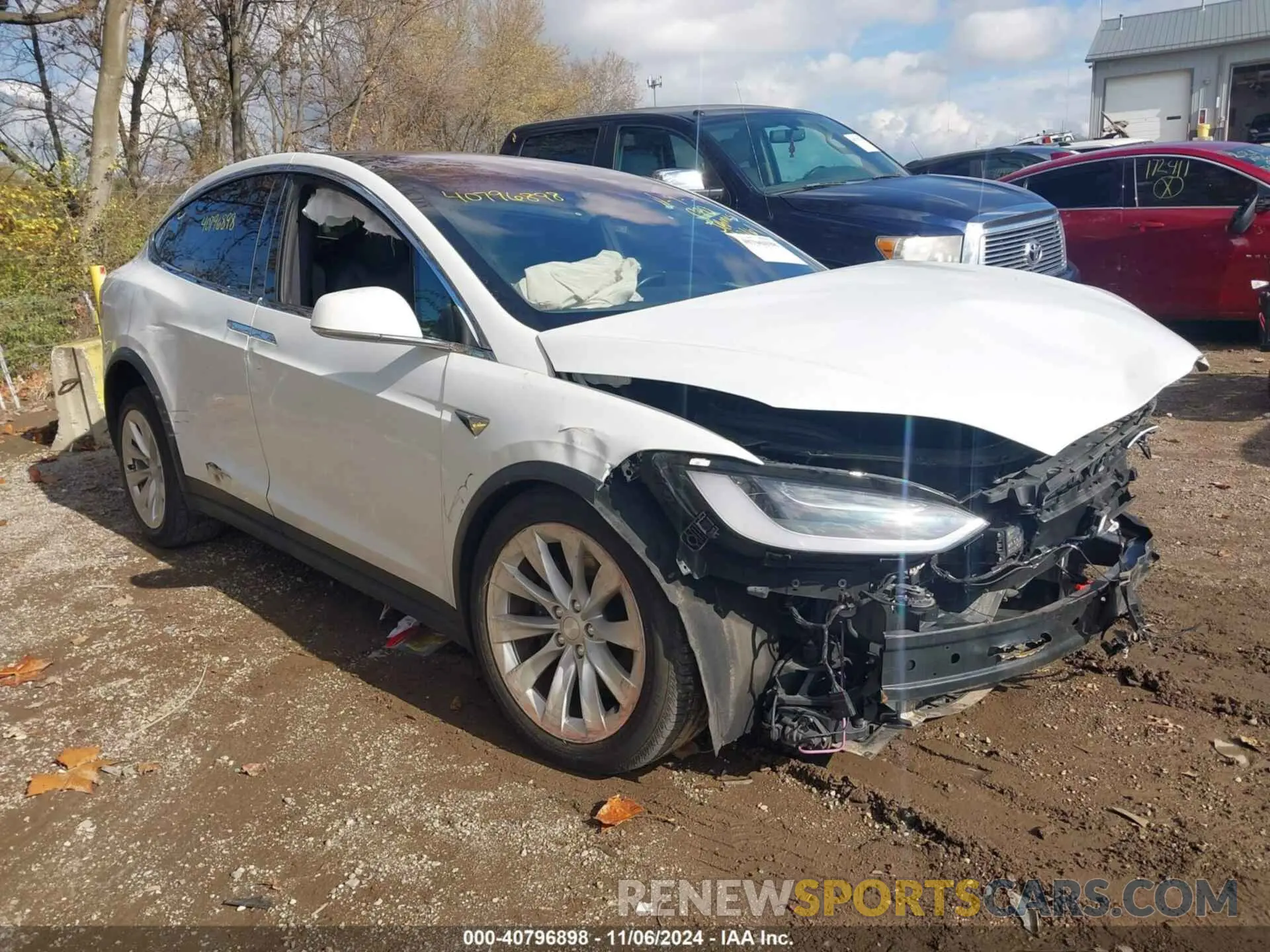 1 Photograph of a damaged car 5YJXCAE25LF300161 TESLA MODEL X 2020