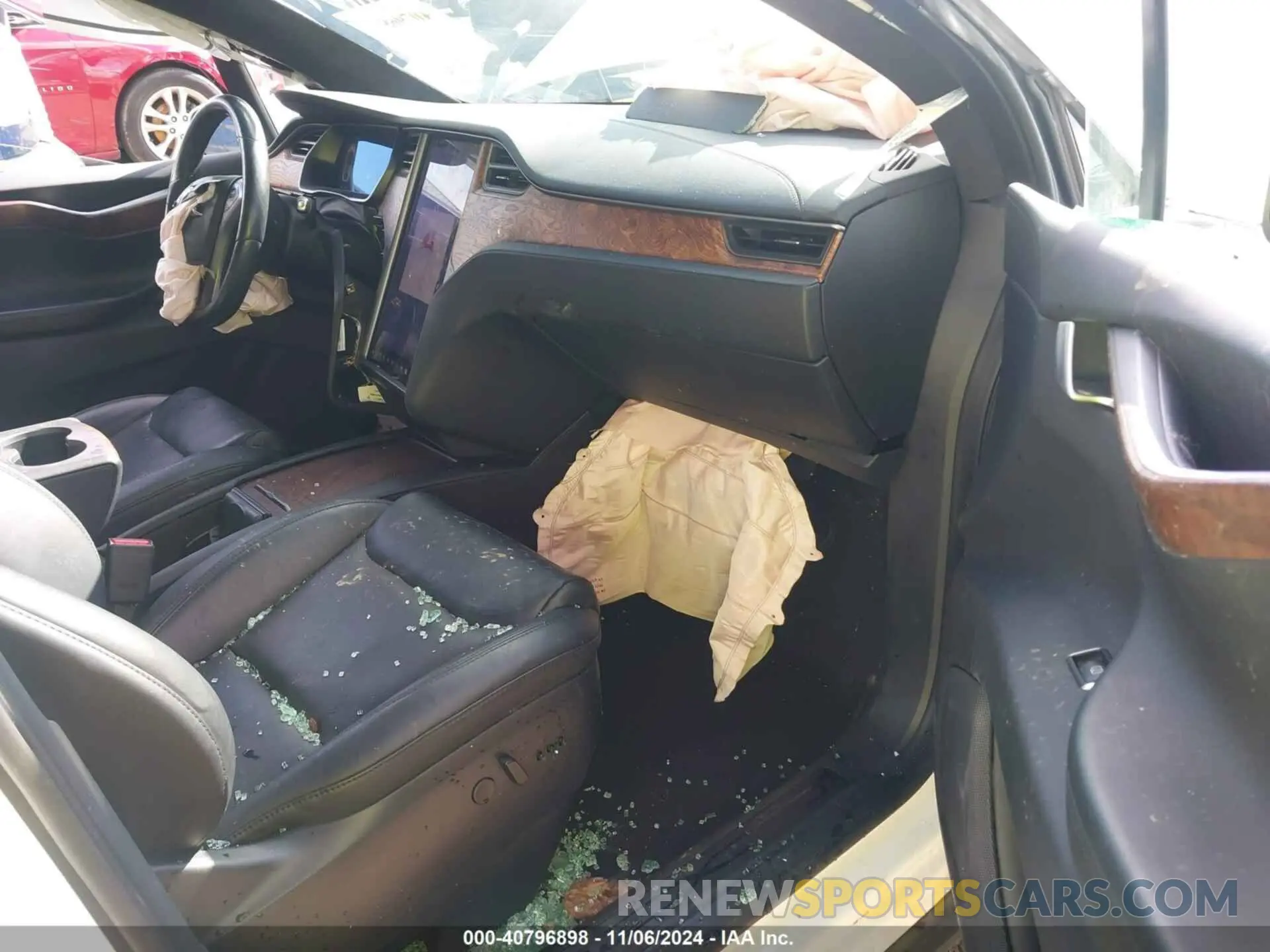 5 Photograph of a damaged car 5YJXCAE25LF300161 TESLA MODEL X 2020