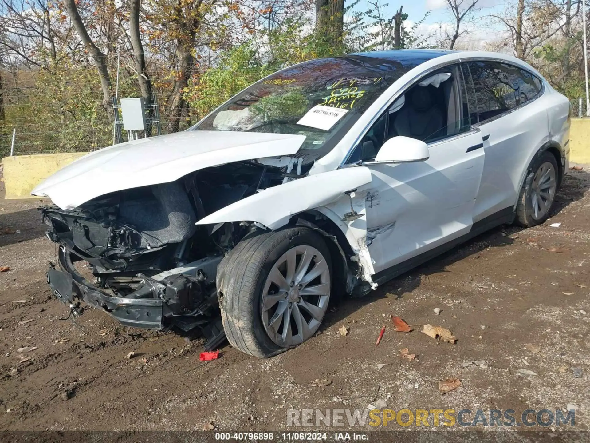6 Photograph of a damaged car 5YJXCAE25LF300161 TESLA MODEL X 2020