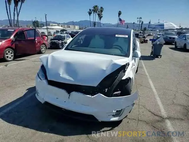 11 Photograph of a damaged car 5YJXCAE26LF270135 TESLA MODEL X 2020