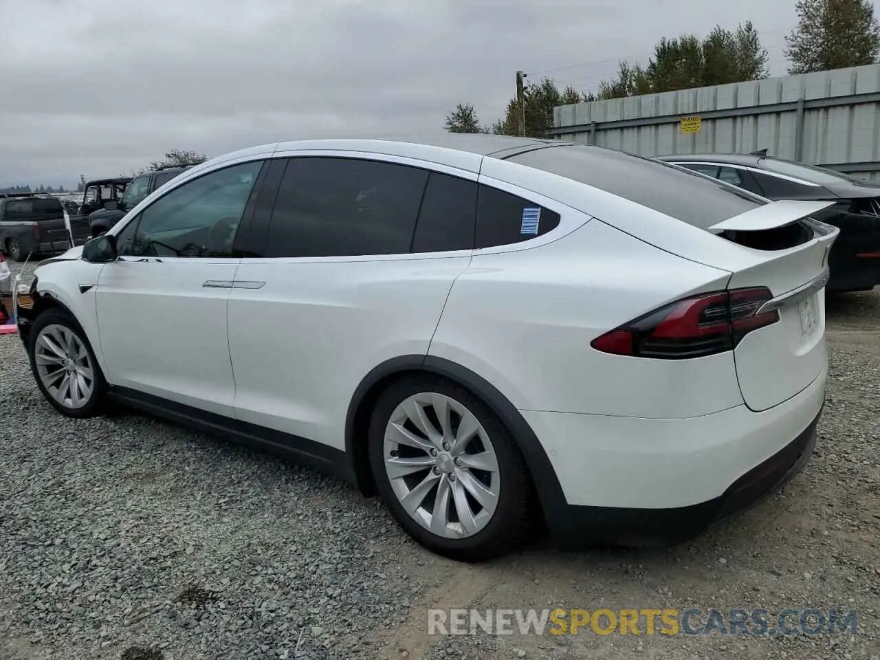 2 Photograph of a damaged car 5YJXCAE28LF250016 TESLA MODEL X 2020