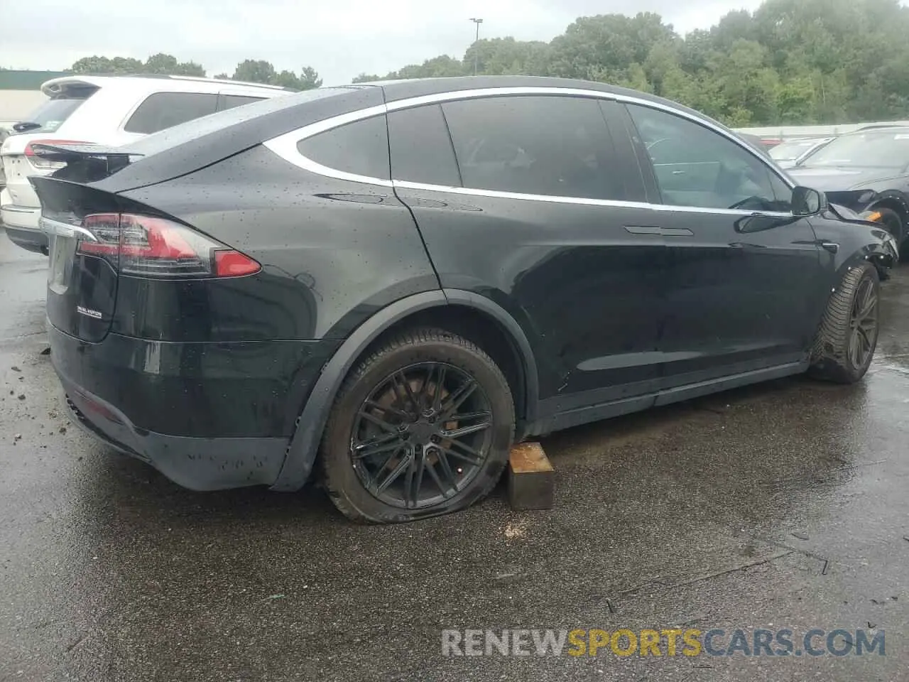 3 Photograph of a damaged car 5YJXCAE2XLF277265 TESLA MODEL X 2020