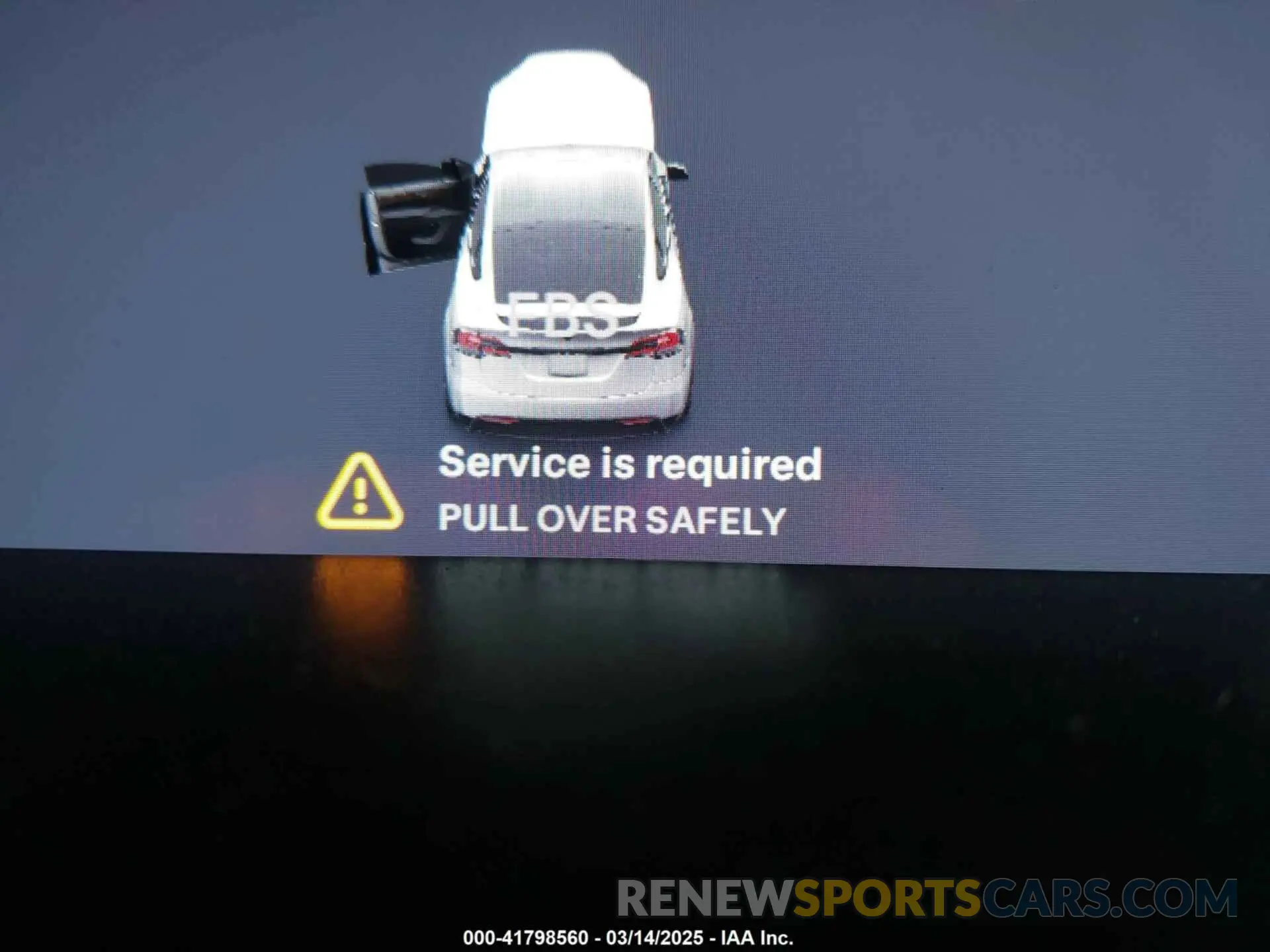 18 Photograph of a damaged car 5YJXCAE2XLF296141 TESLA MODEL X 2020