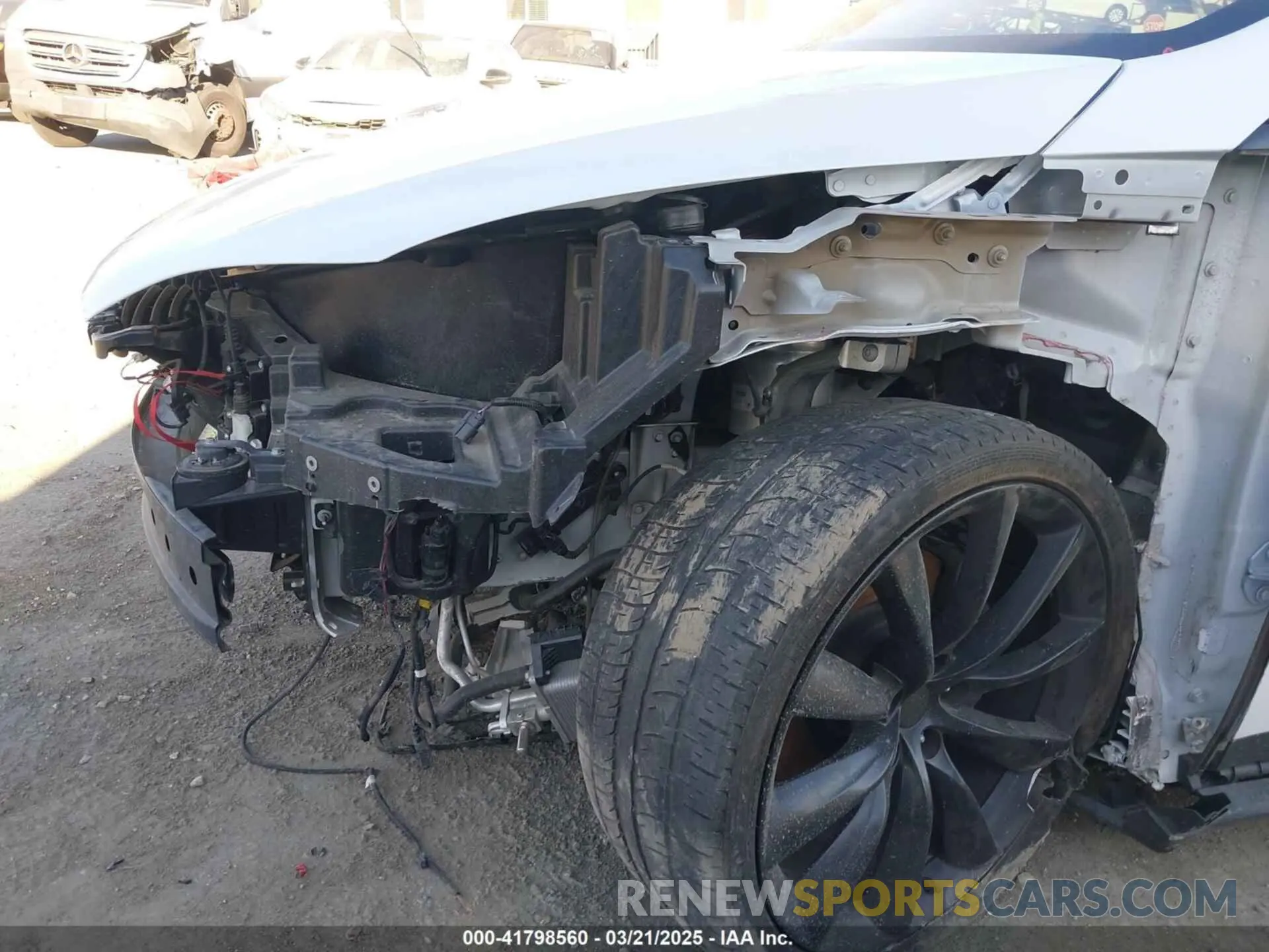 6 Photograph of a damaged car 5YJXCAE2XLF296141 TESLA MODEL X 2020