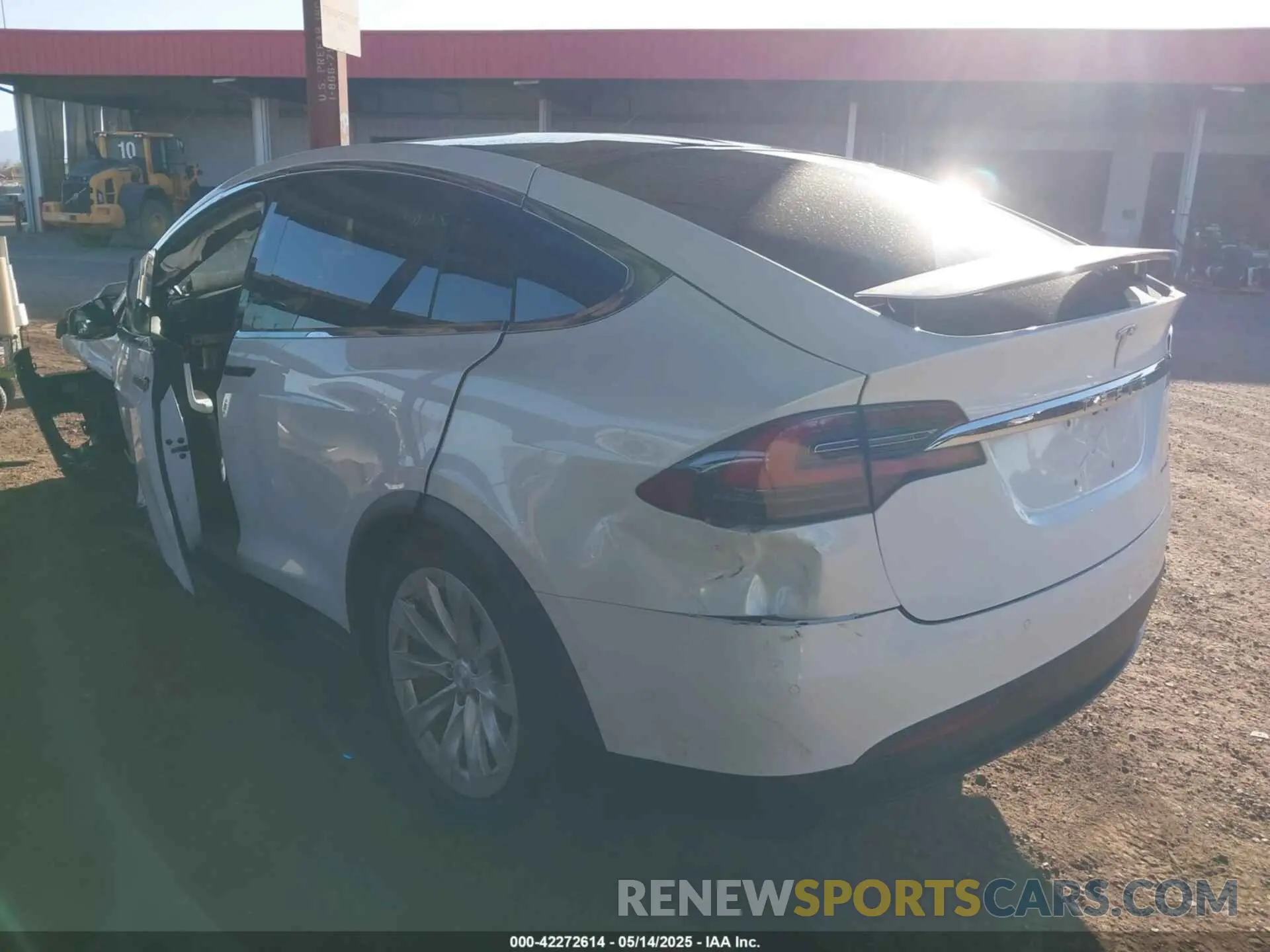 3 Фотография поврежденного автомобиля 5YJXCBE21LF238490 TESLA MODEL X 2020