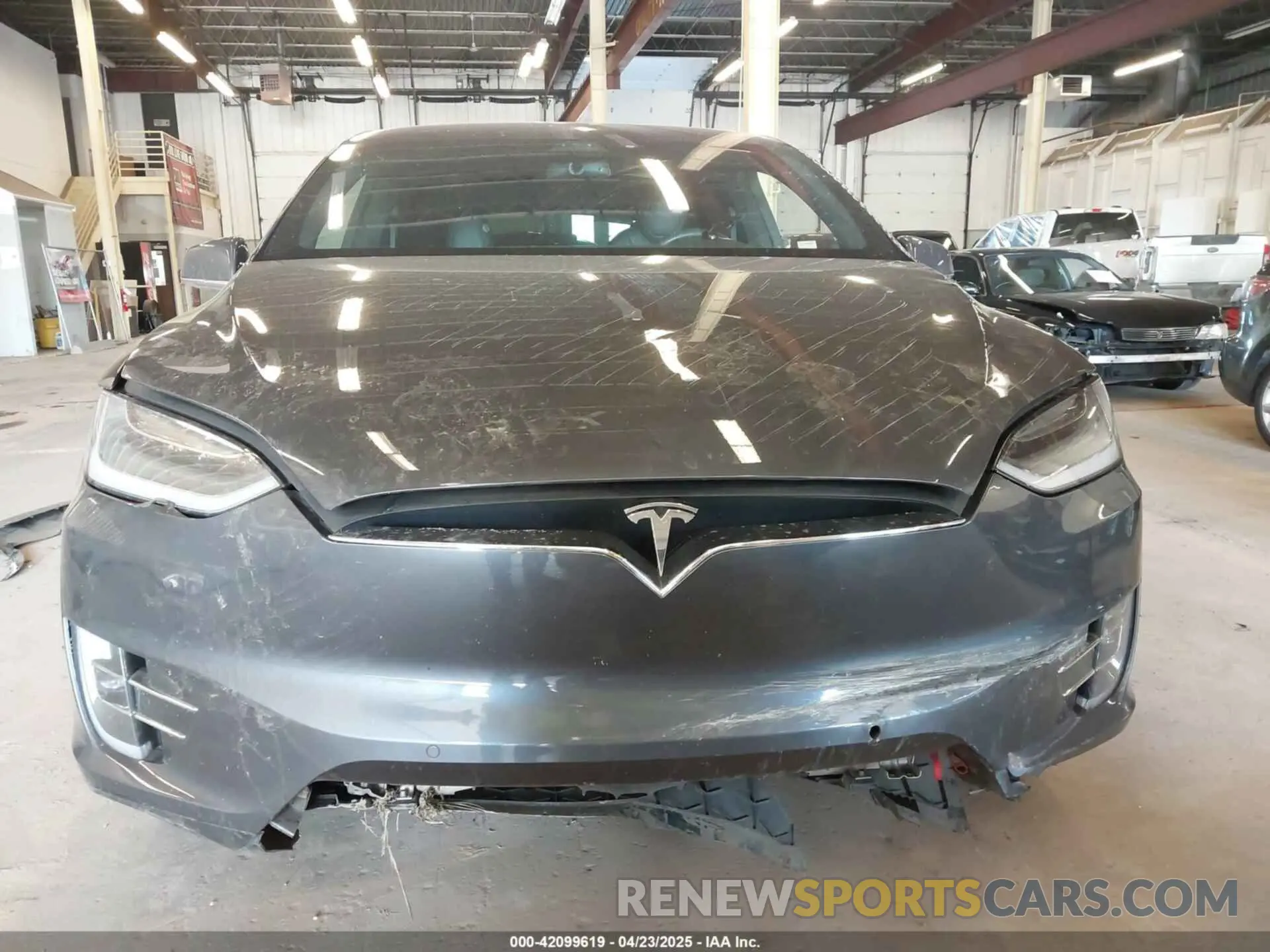 13 Фотография поврежденного автомобиля 5YJXCBE22LF261759 TESLA MODEL X 2020