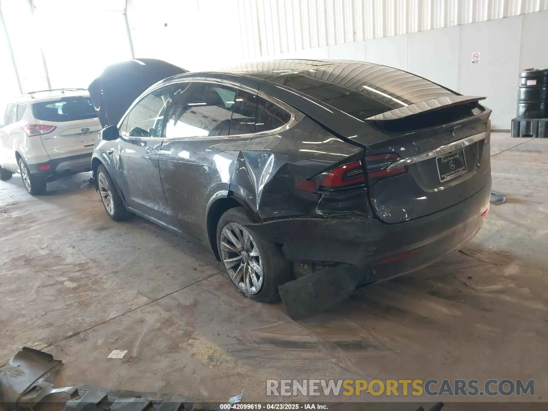 3 Фотография поврежденного автомобиля 5YJXCBE22LF261759 TESLA MODEL X 2020