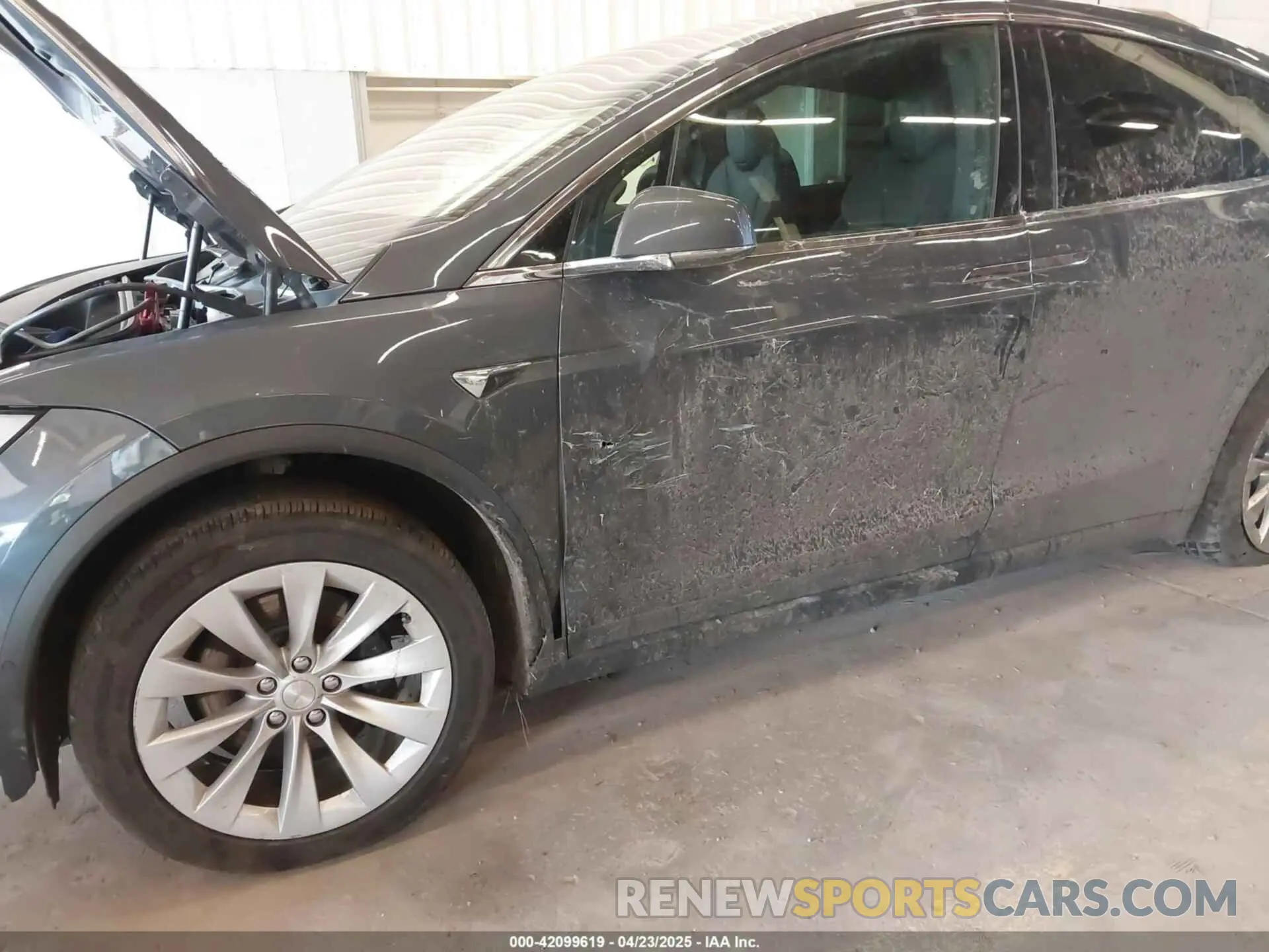 6 Фотография поврежденного автомобиля 5YJXCBE22LF261759 TESLA MODEL X 2020