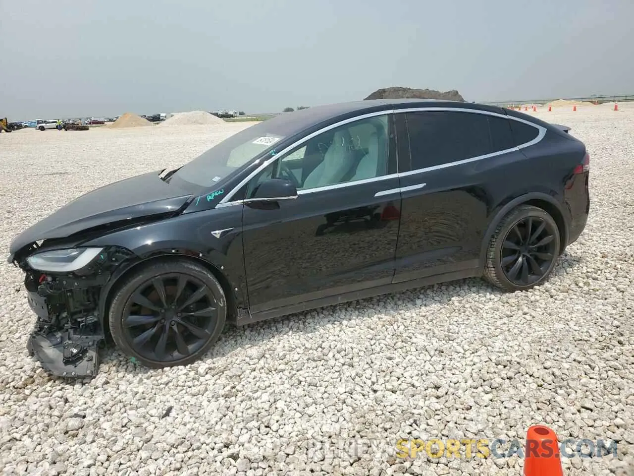 1 Photograph of a damaged car 5YJXCBE23LF302660 TESLA MODEL X 2020