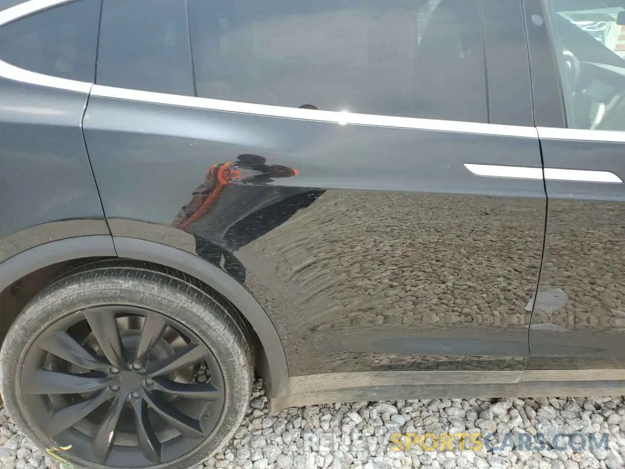 11 Photograph of a damaged car 5YJXCBE23LF302660 TESLA MODEL X 2020