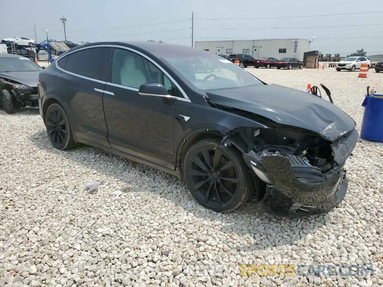 4 Photograph of a damaged car 5YJXCBE23LF302660 TESLA MODEL X 2020