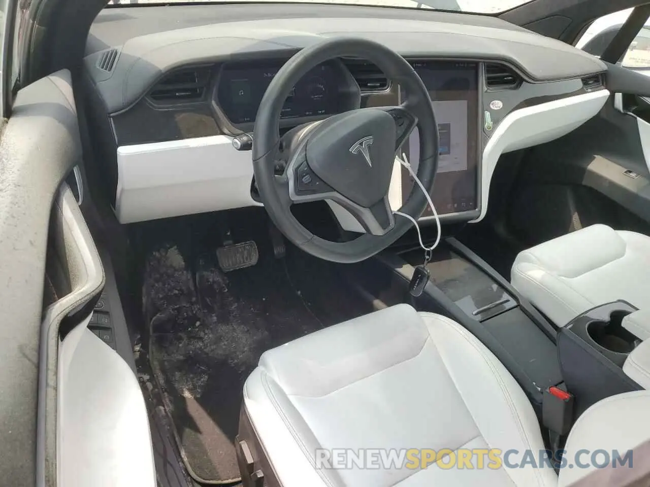 8 Photograph of a damaged car 5YJXCBE23LF302660 TESLA MODEL X 2020