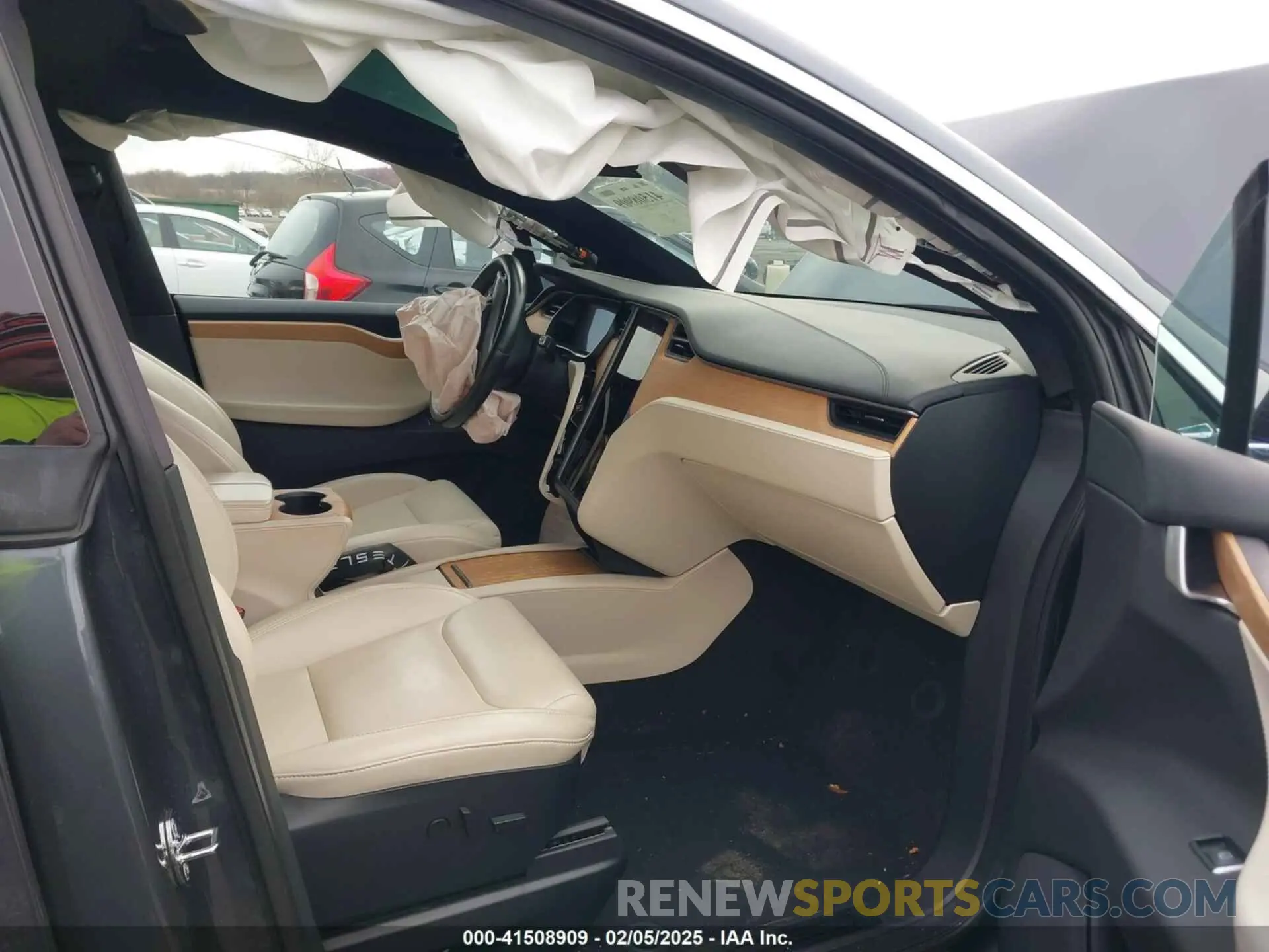 5 Photograph of a damaged car 5YJXCBE24LF242775 TESLA MODEL X 2020