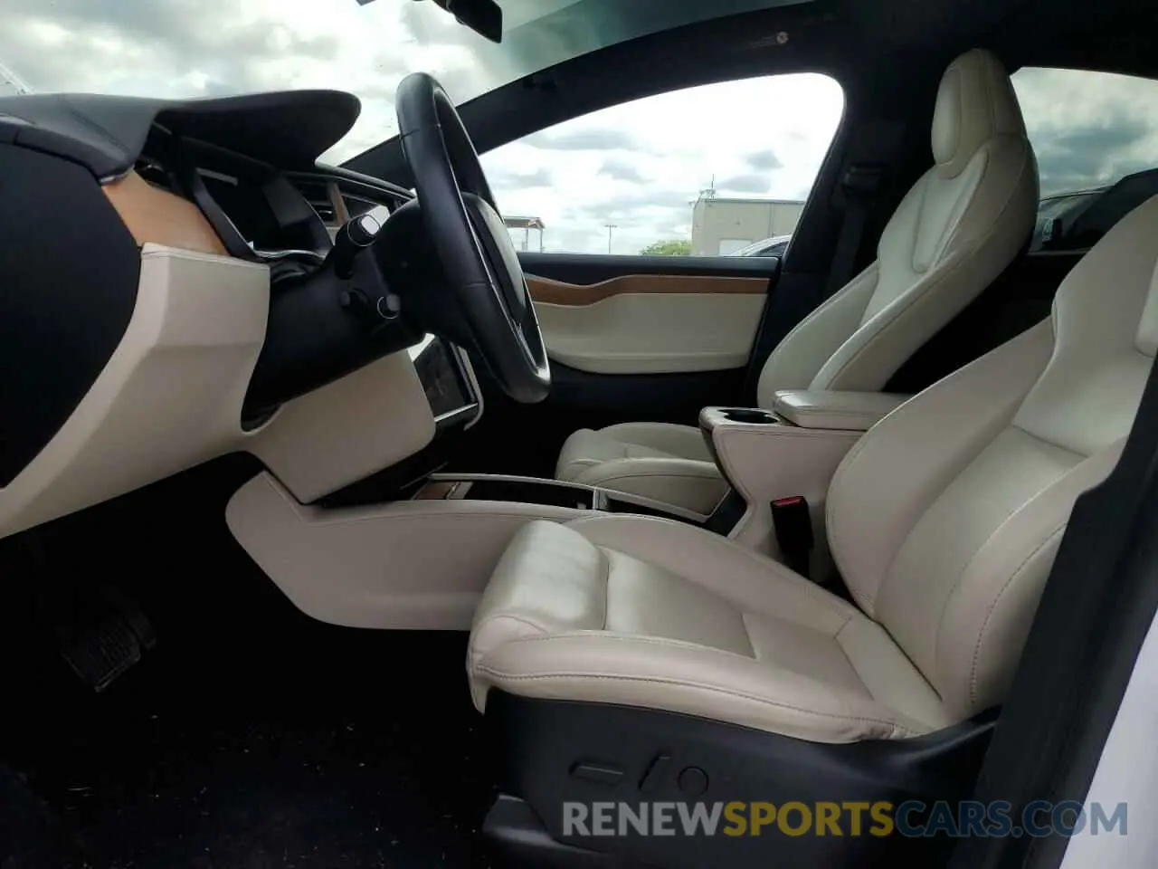 7 Фотография поврежденного автомобиля 5YJXCBE24LF253100 TESLA MODEL X 2020
