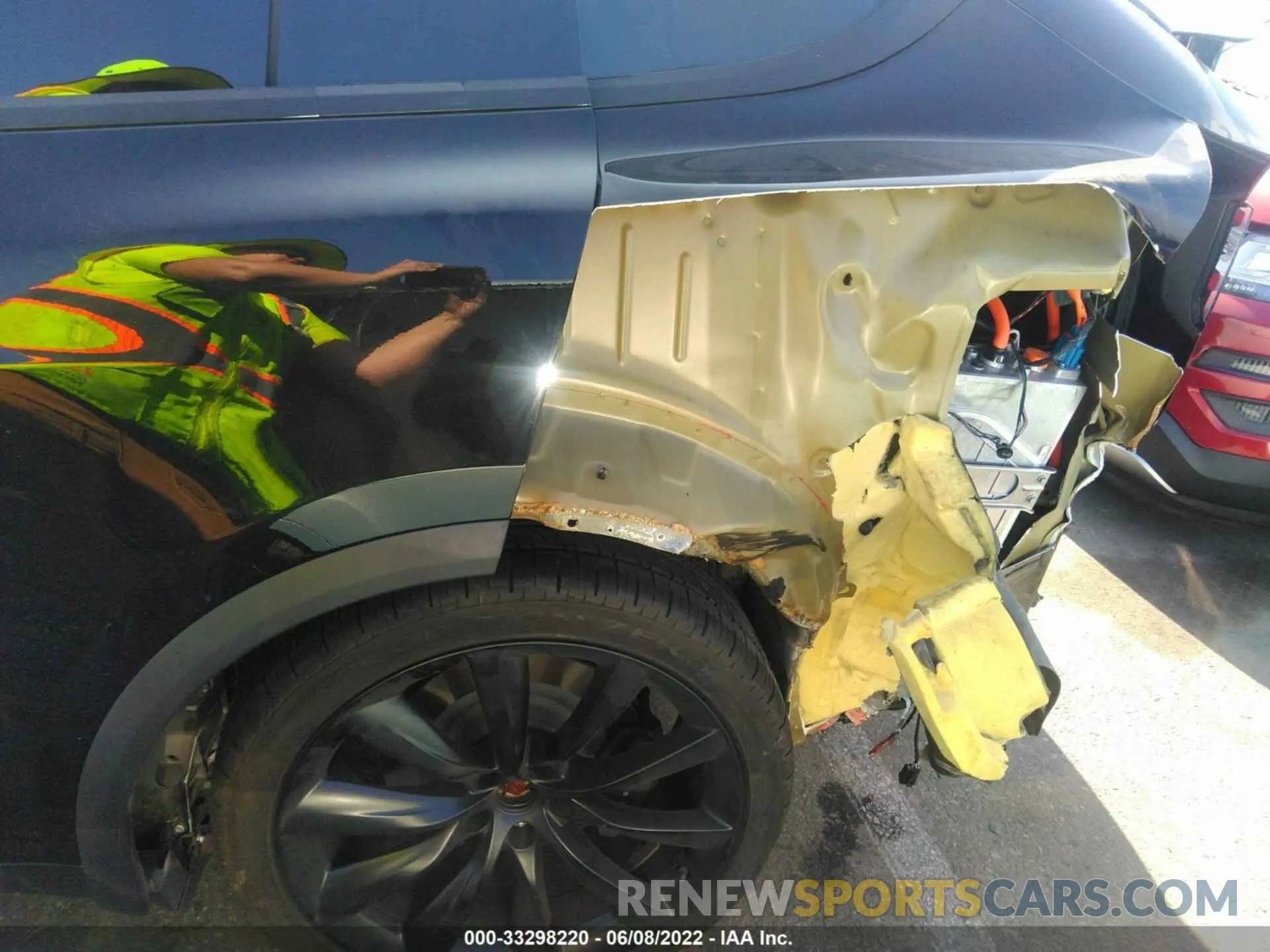 6 Photograph of a damaged car 5YJXCBE24LF261326 TESLA MODEL X 2020