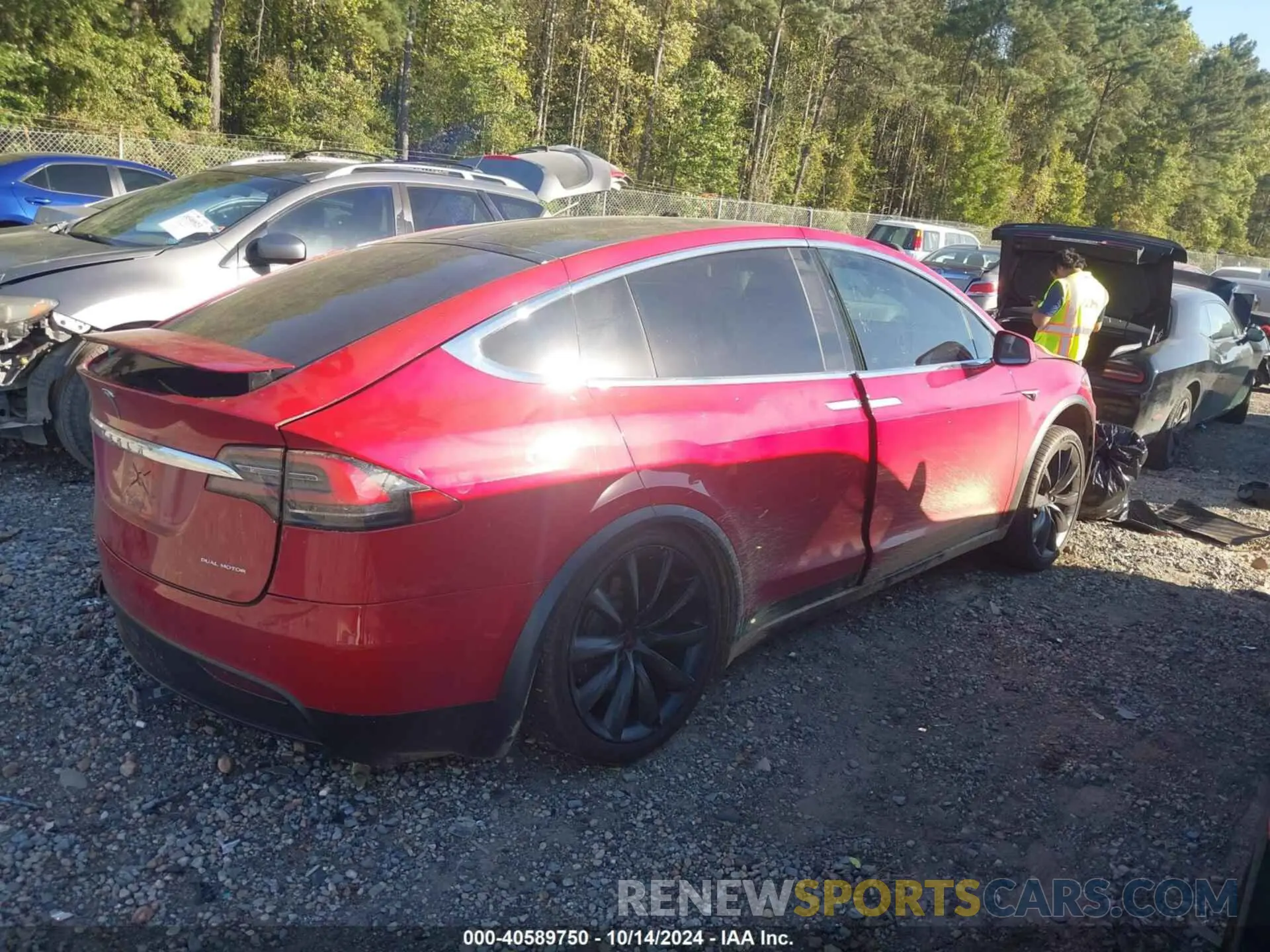4 Фотография поврежденного автомобиля 5YJXCBE25LF231770 TESLA MODEL X 2020
