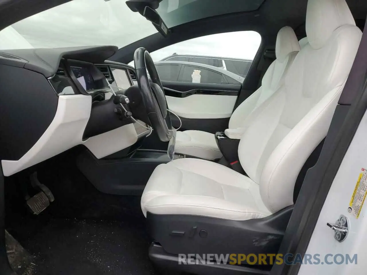 7 Photograph of a damaged car 5YJXCBE25LF235706 TESLA MODEL X 2020