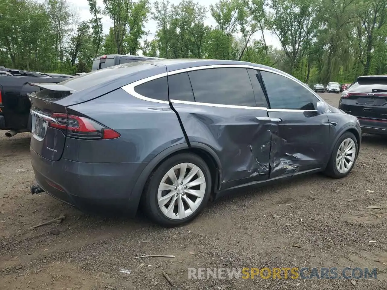 3 Photograph of a damaged car 5YJXCBE25LF242574 TESLA MODEL X 2020