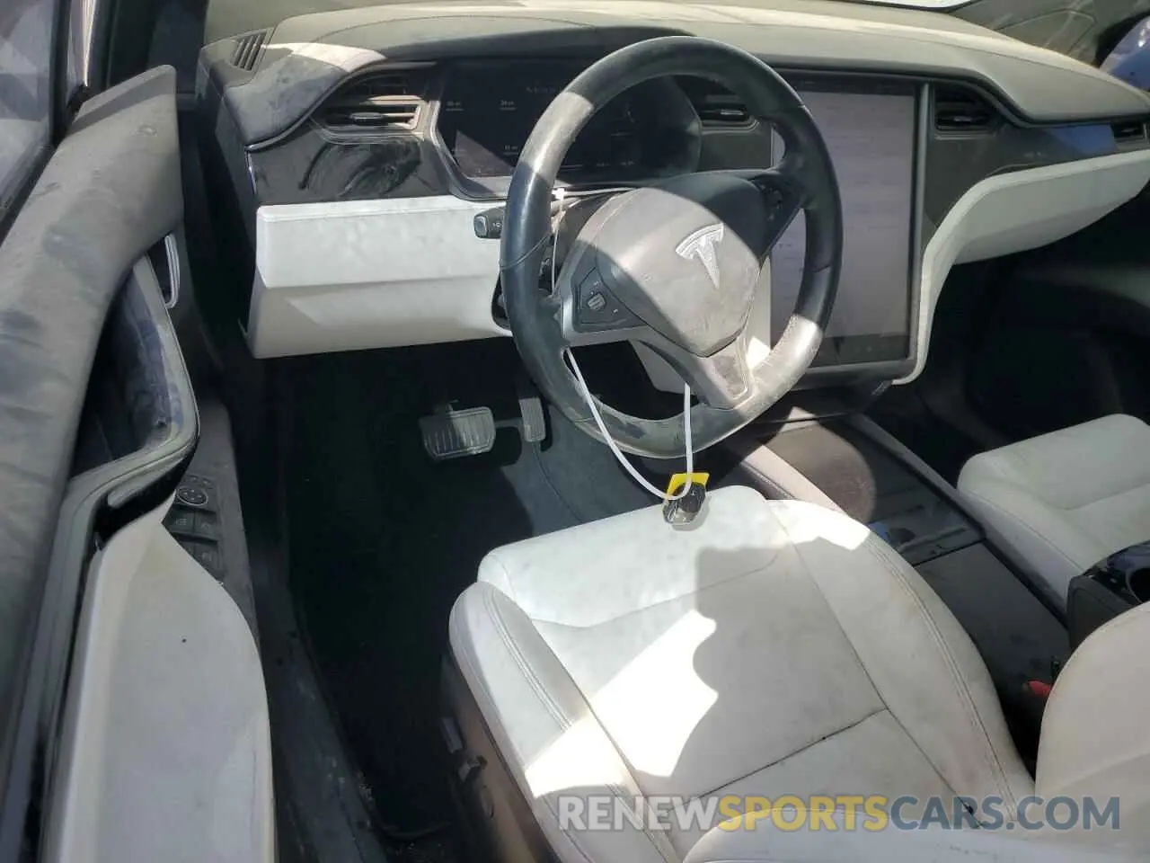 8 Photograph of a damaged car 5YJXCBE25LF281116 TESLA MODEL X 2020