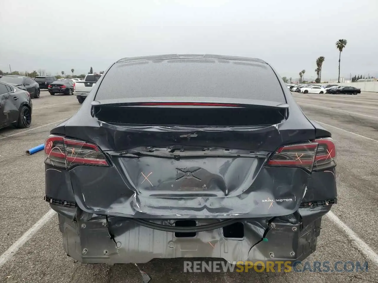 6 Photograph of a damaged car 5YJXCBE25LF305575 TESLA MODEL X 2020