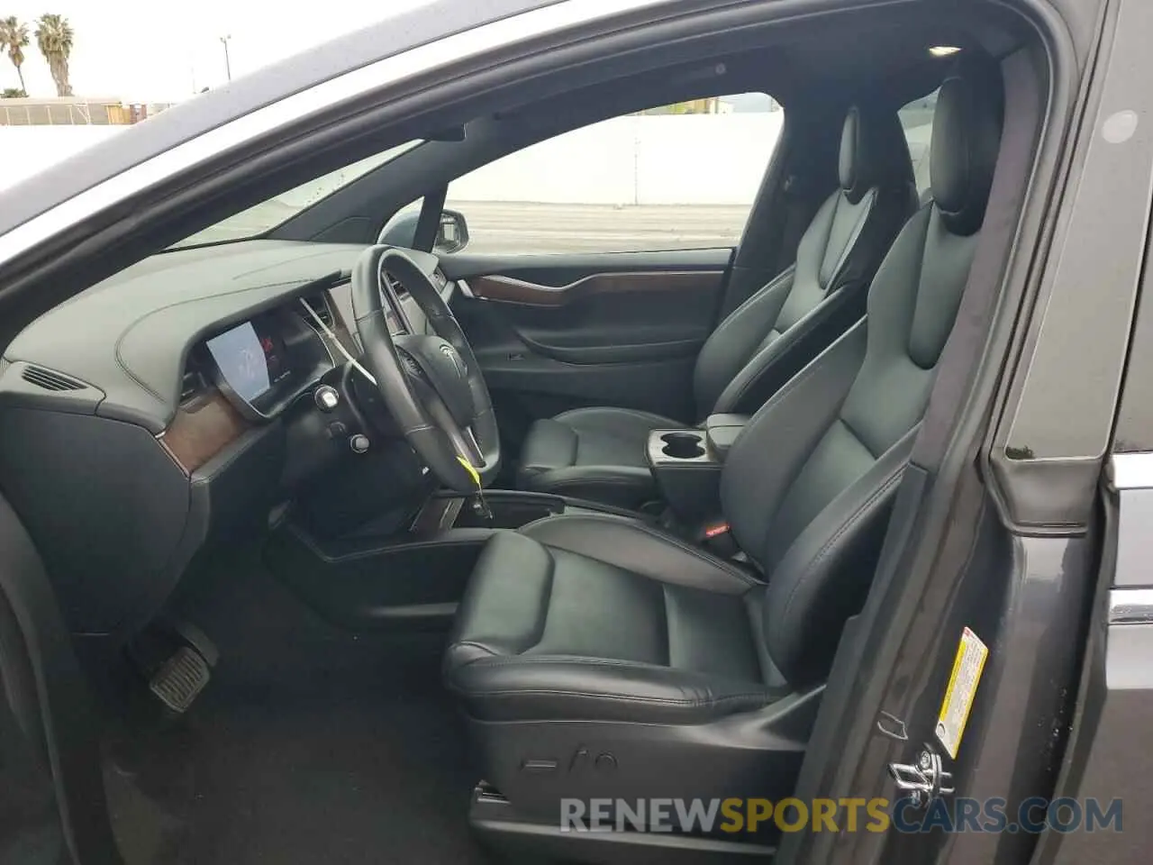 7 Photograph of a damaged car 5YJXCBE25LF305575 TESLA MODEL X 2020