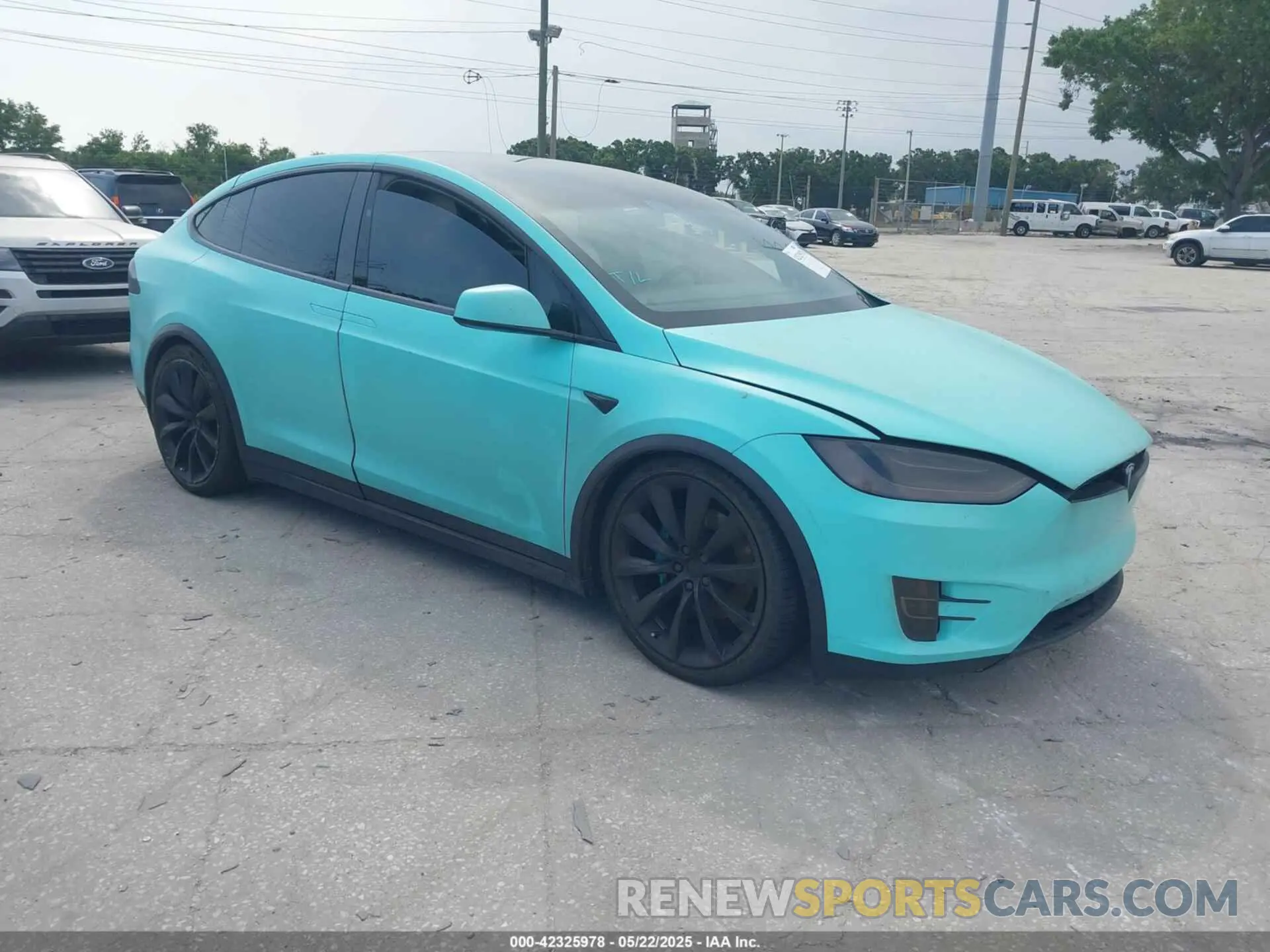 1 Фотография поврежденного автомобиля 5YJXCBE26LF249243 TESLA MODEL X 2020