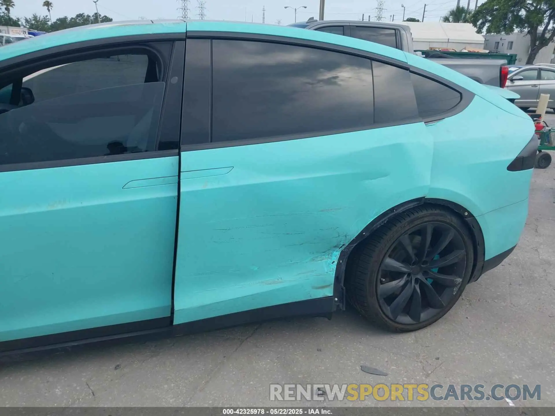 21 Фотография поврежденного автомобиля 5YJXCBE26LF249243 TESLA MODEL X 2020