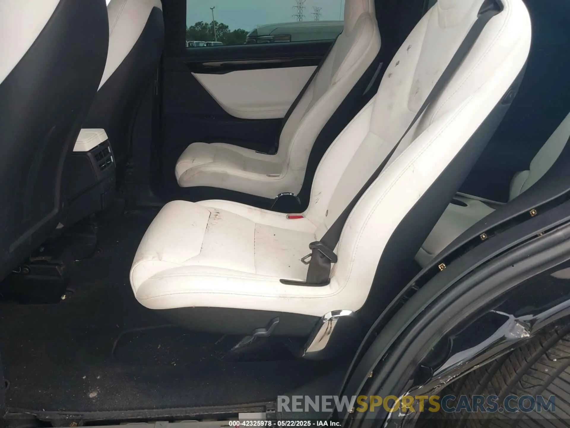8 Фотография поврежденного автомобиля 5YJXCBE26LF249243 TESLA MODEL X 2020