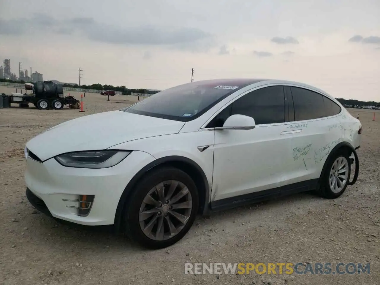 1 Фотография поврежденного автомобиля 5YJXCBE28LF297603 TESLA MODEL X 2020