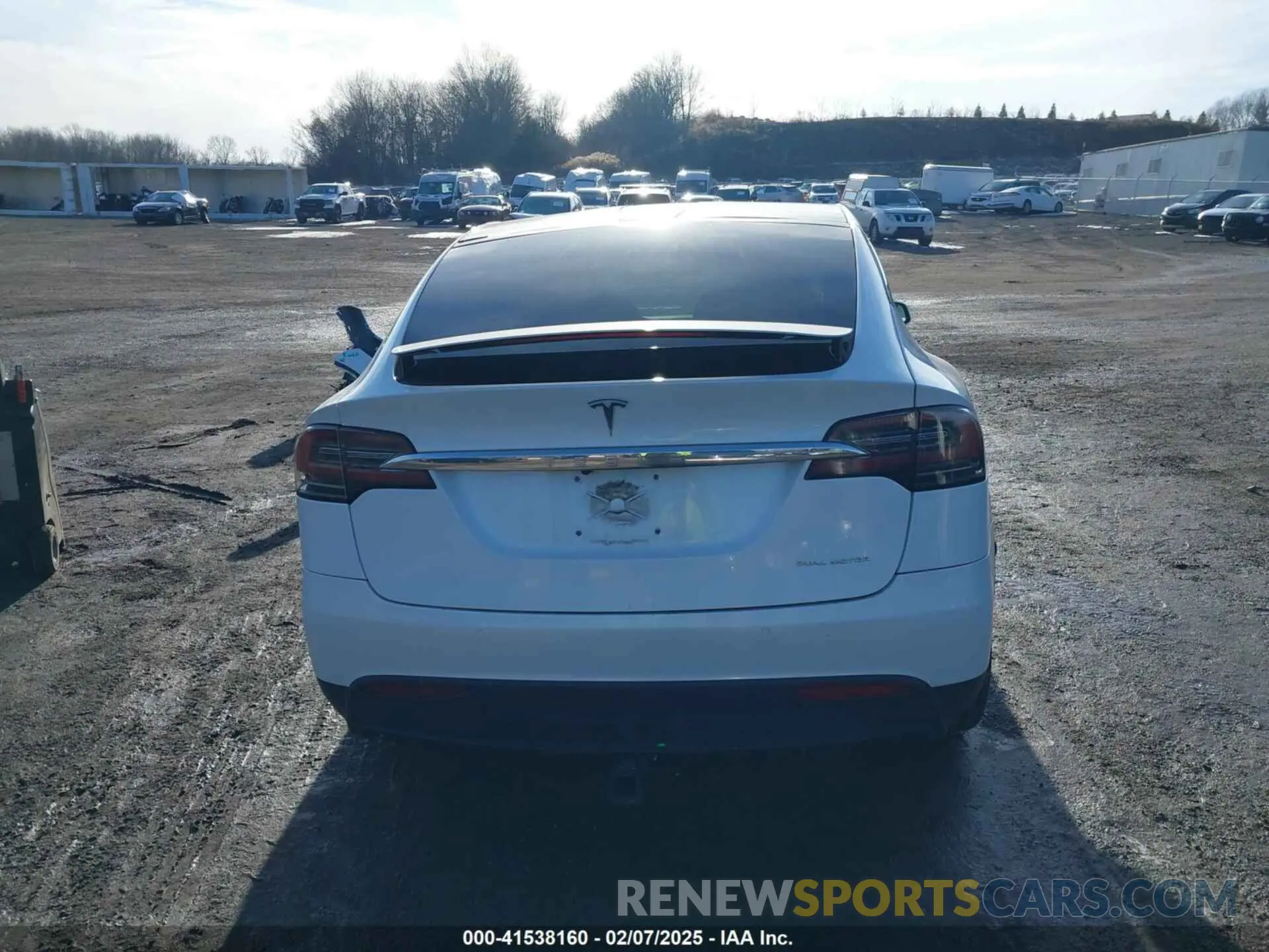 17 Фотография поврежденного автомобиля 5YJXCBE29LF231688 TESLA MODEL X 2020