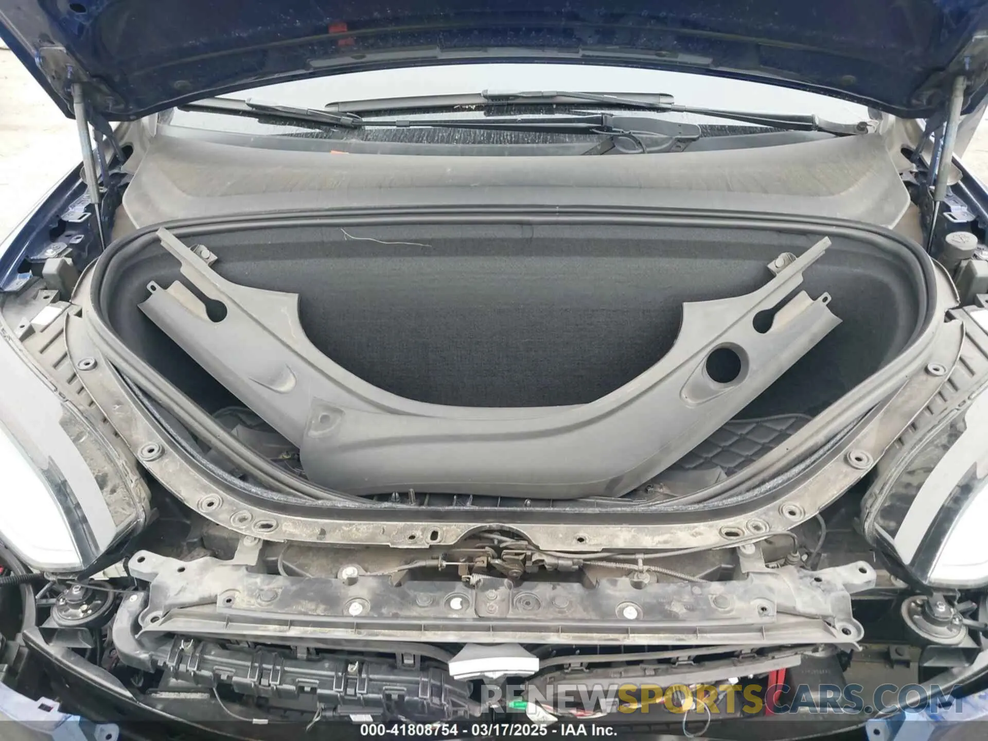 10 Photograph of a damaged car 5YJXCBE29LF283760 TESLA MODEL X 2020