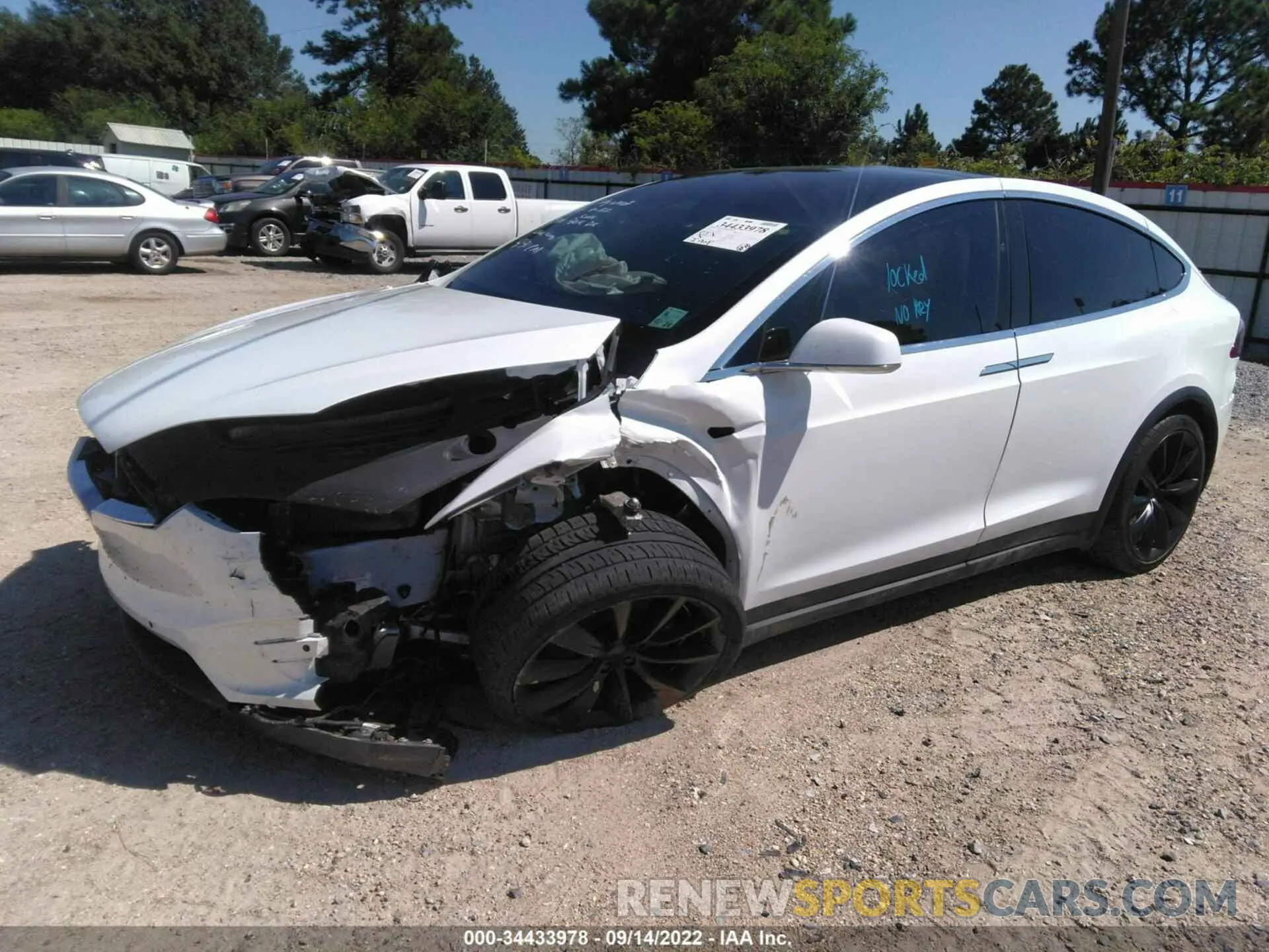 2 Photograph of a damaged car 5YJXCBE29LF298484 TESLA MODEL X 2020