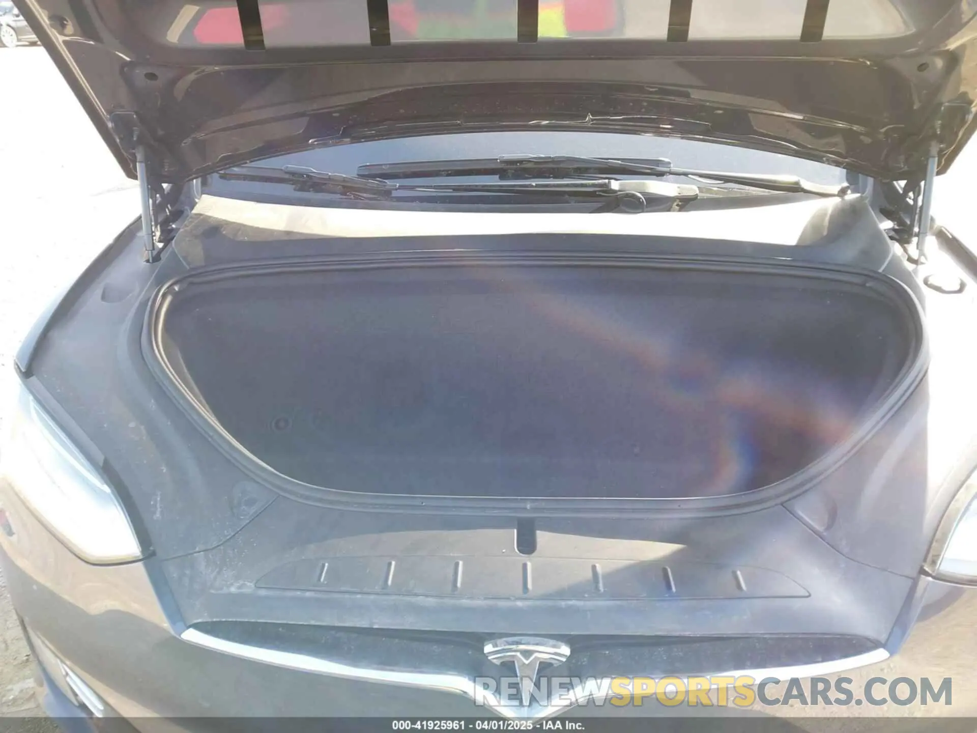 10 Photograph of a damaged car 5YJXCBE2XLF230629 TESLA MODEL X 2020