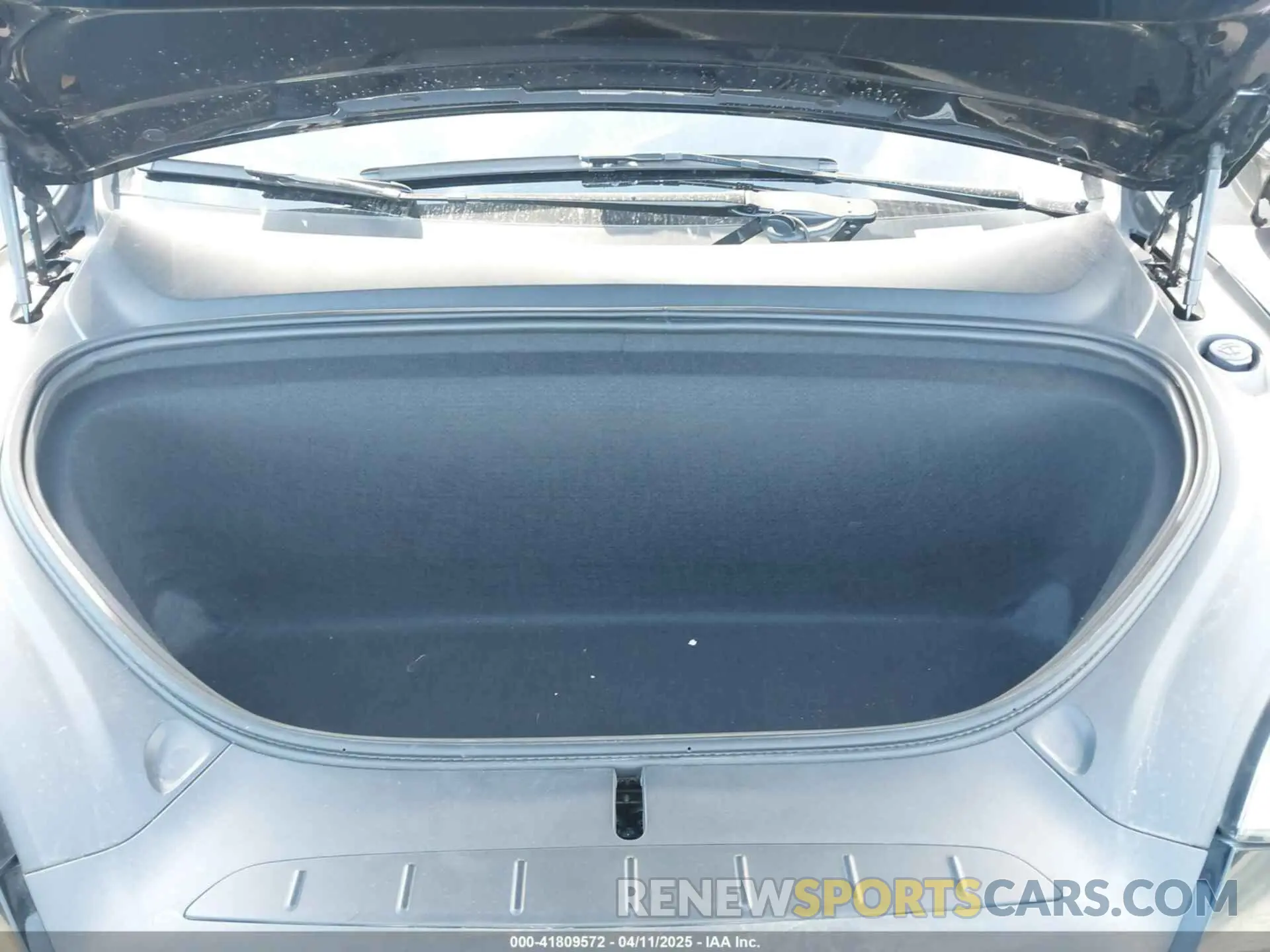 10 Фотография поврежденного автомобиля 5YJXCDE20LF265157 TESLA MODEL X 2020