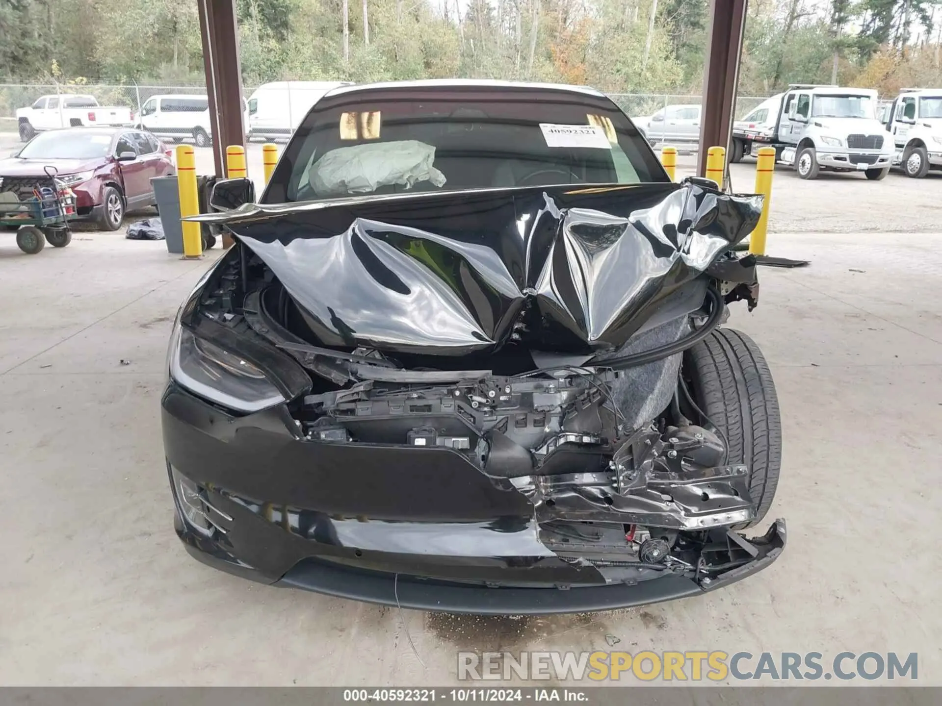 13 Фотография поврежденного автомобиля 5YJXCDE22LF270280 TESLA MODEL X 2020