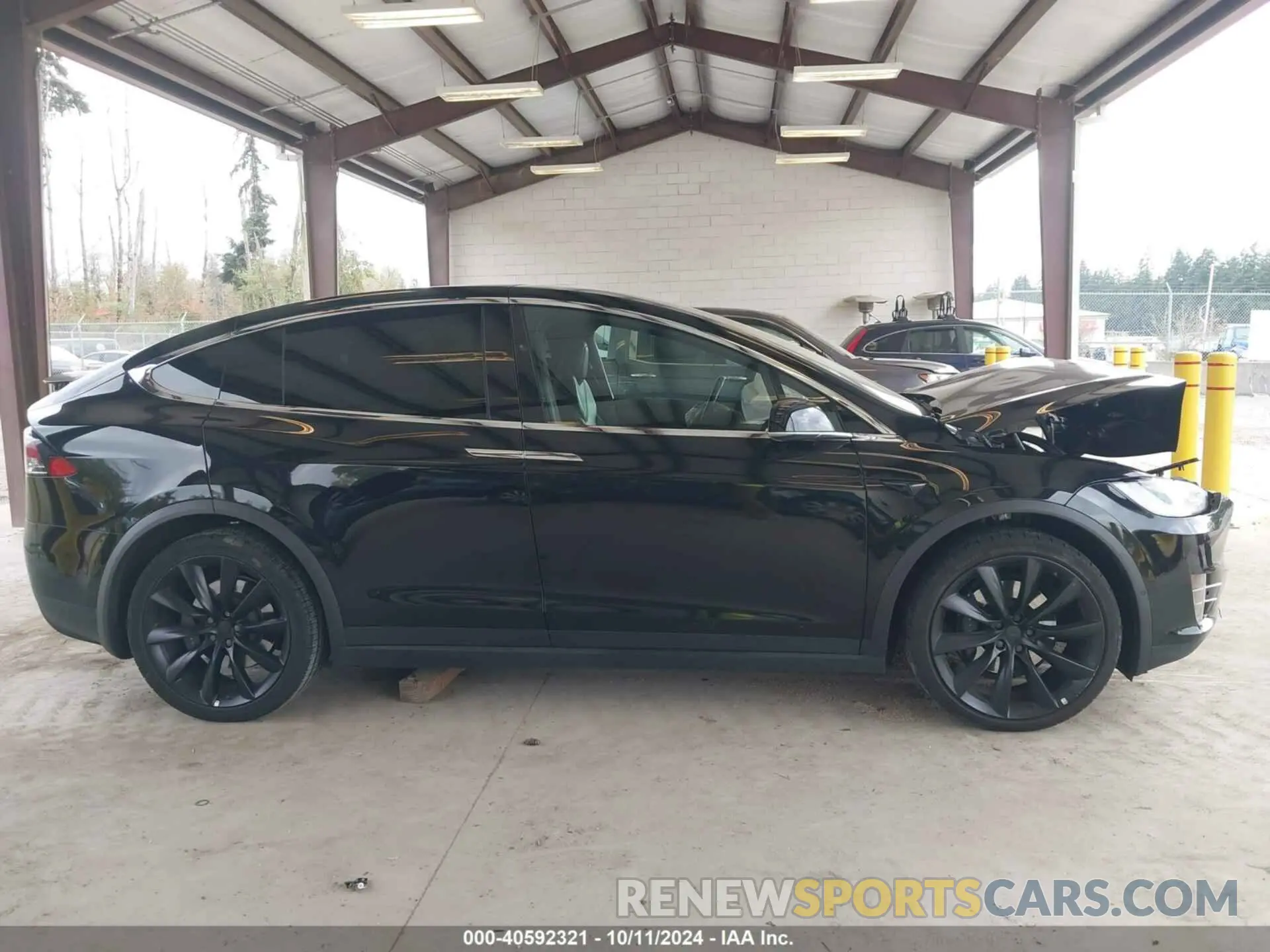 14 Фотография поврежденного автомобиля 5YJXCDE22LF270280 TESLA MODEL X 2020