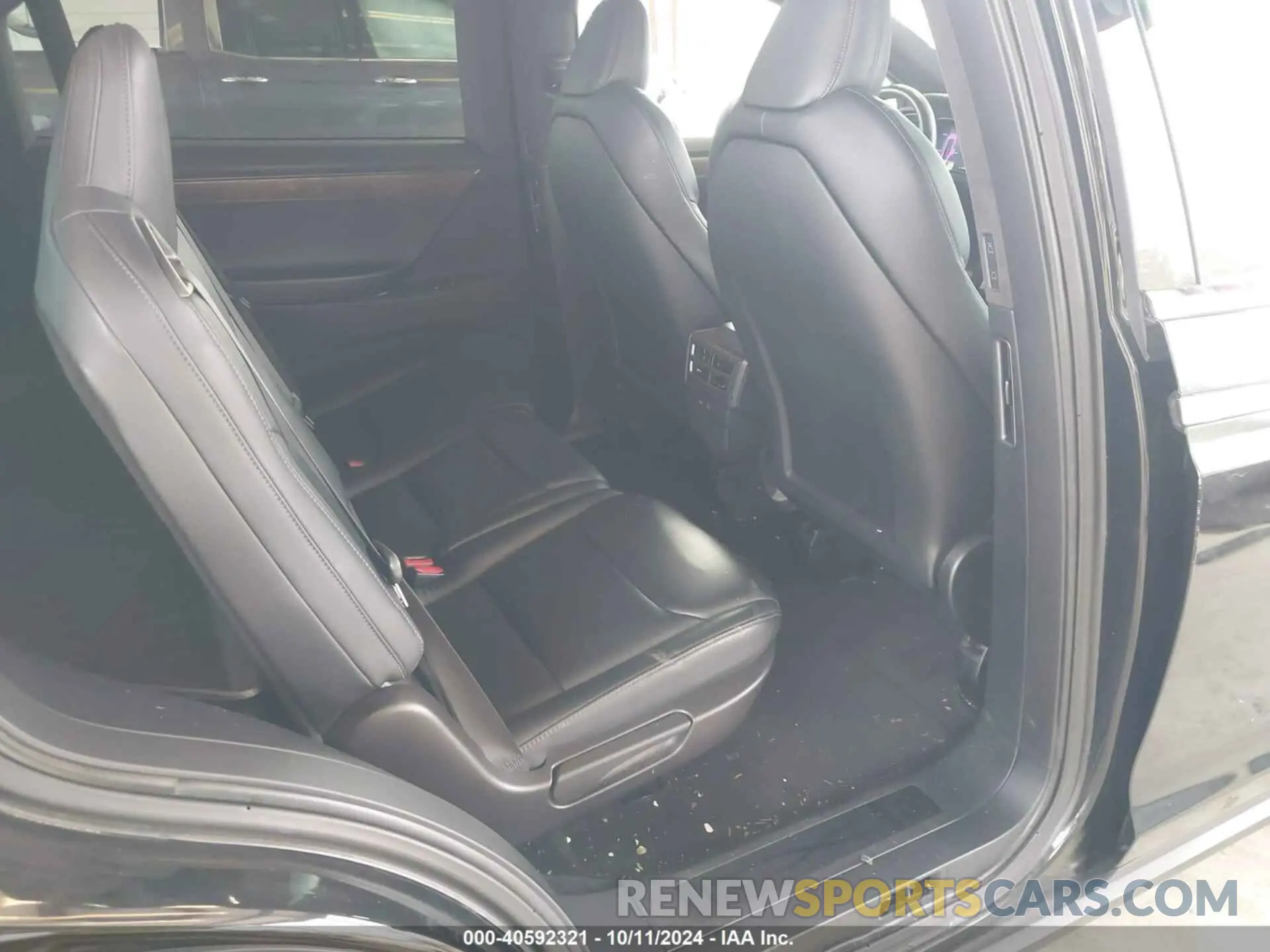8 Фотография поврежденного автомобиля 5YJXCDE22LF270280 TESLA MODEL X 2020