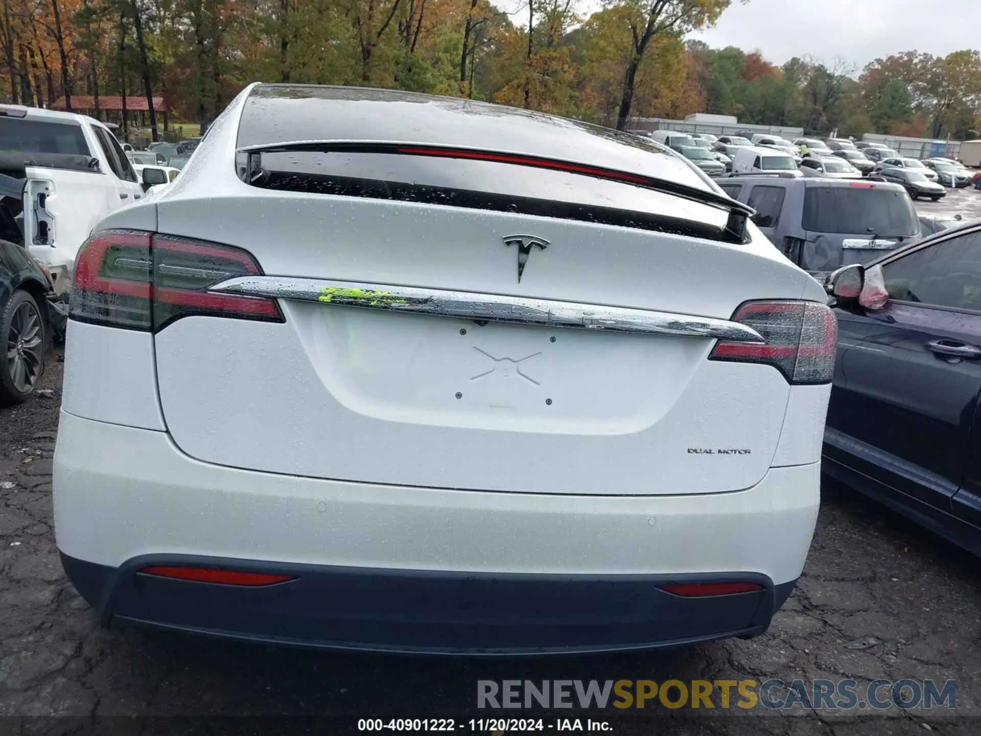16 Photograph of a damaged car 5YJXCDE22LF301401 TESLA MODEL X 2020