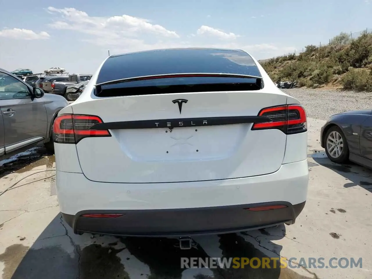 6 Фотография поврежденного автомобиля 5YJXCDE25LF284979 TESLA MODEL X 2020