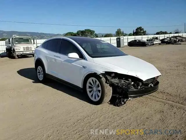 11 Фотография поврежденного автомобиля 5YJXCDE26LF241445 TESLA MODEL X 2020